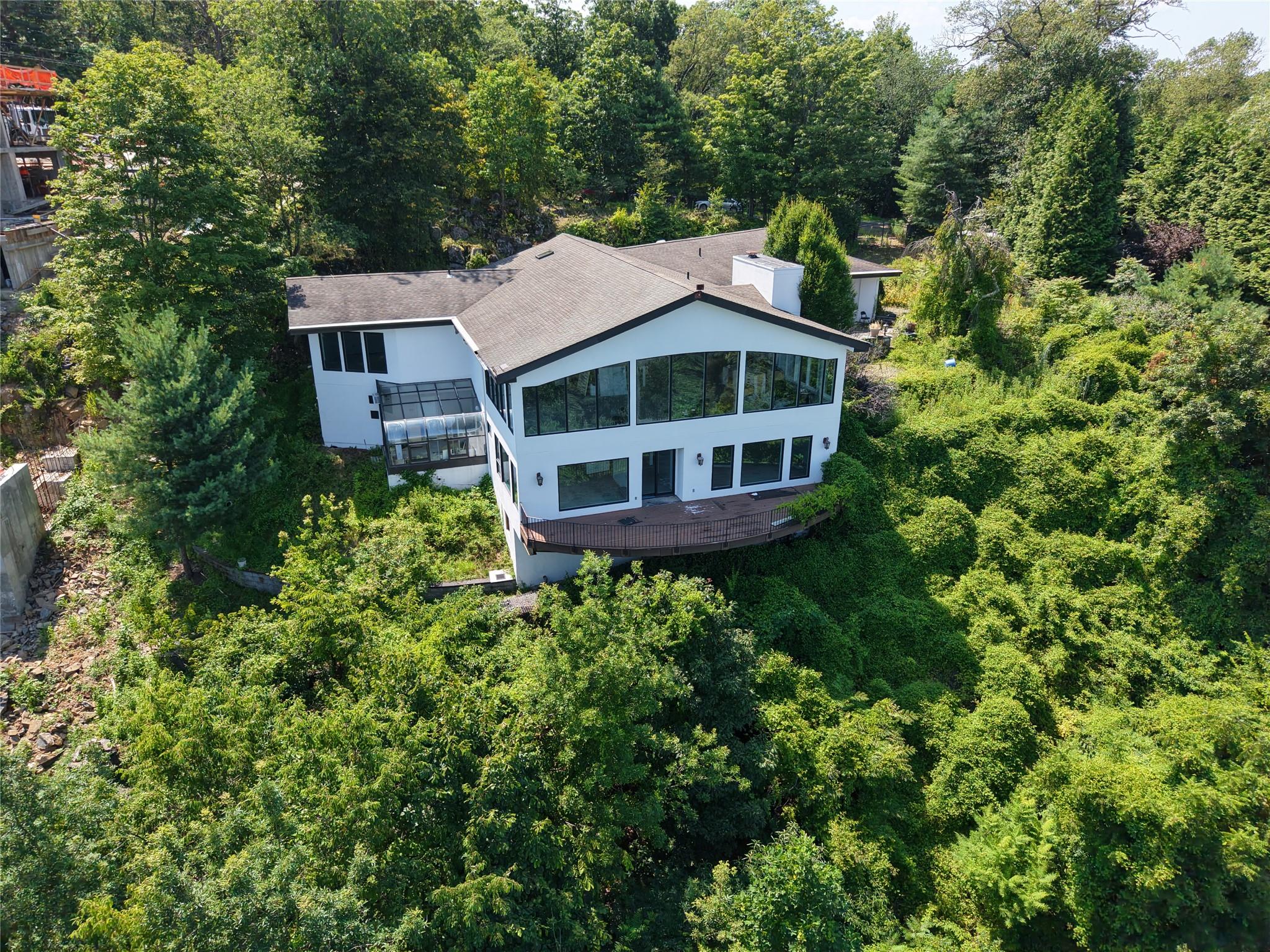 9 Tweed Boulevard, Nyack, NY 10960