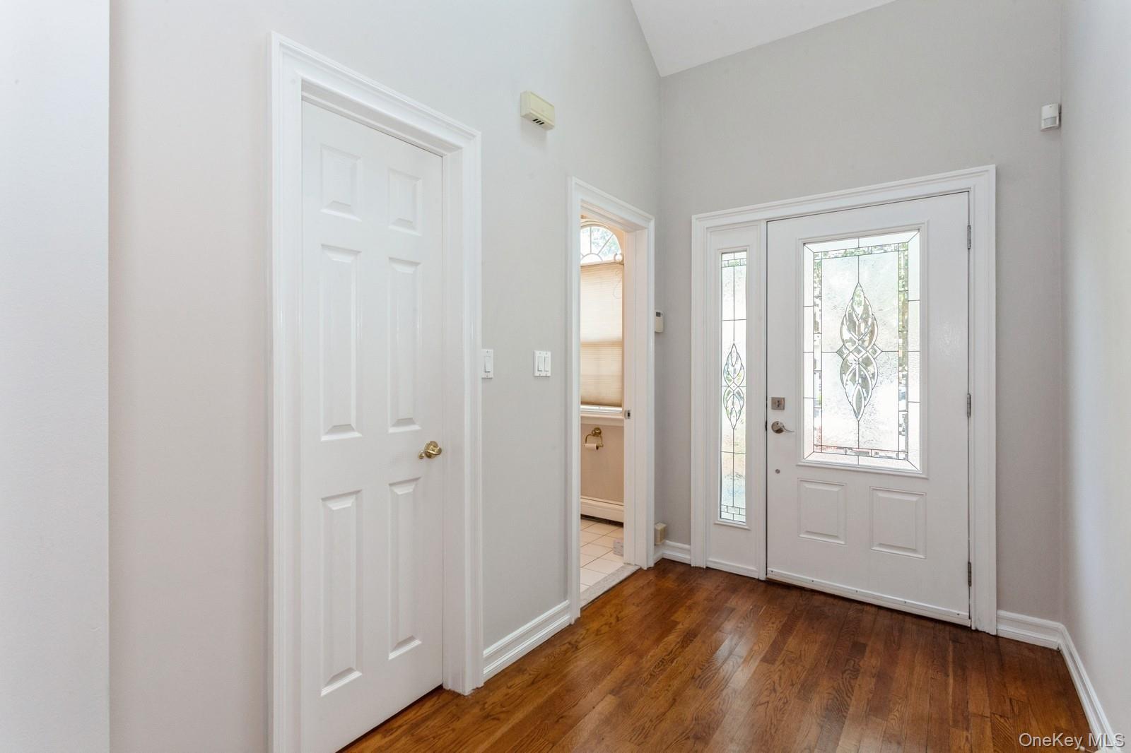 125 Cinnamon Court, Melville, NY 11747