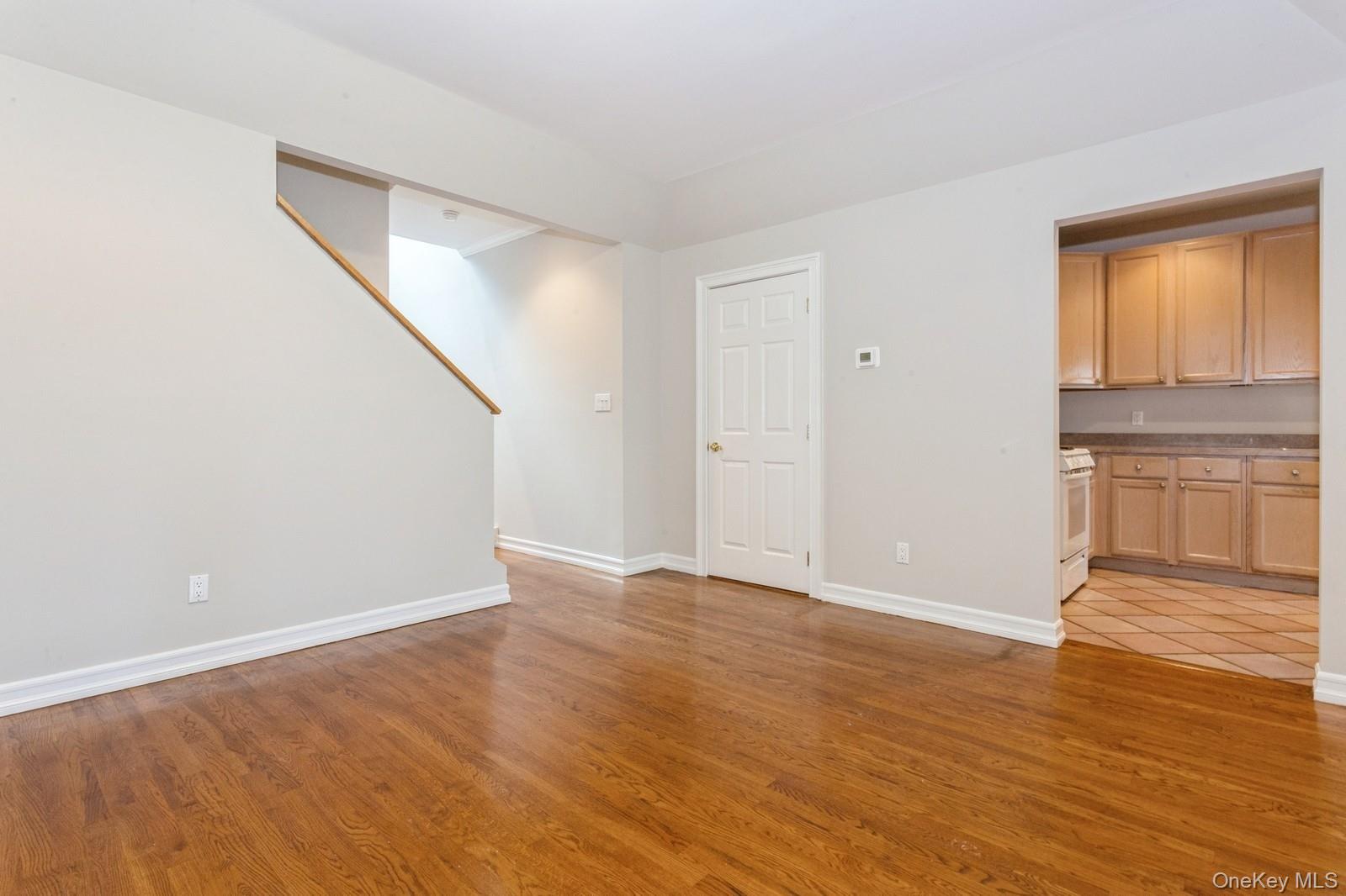 125 Cinnamon Court, Melville, NY 11747