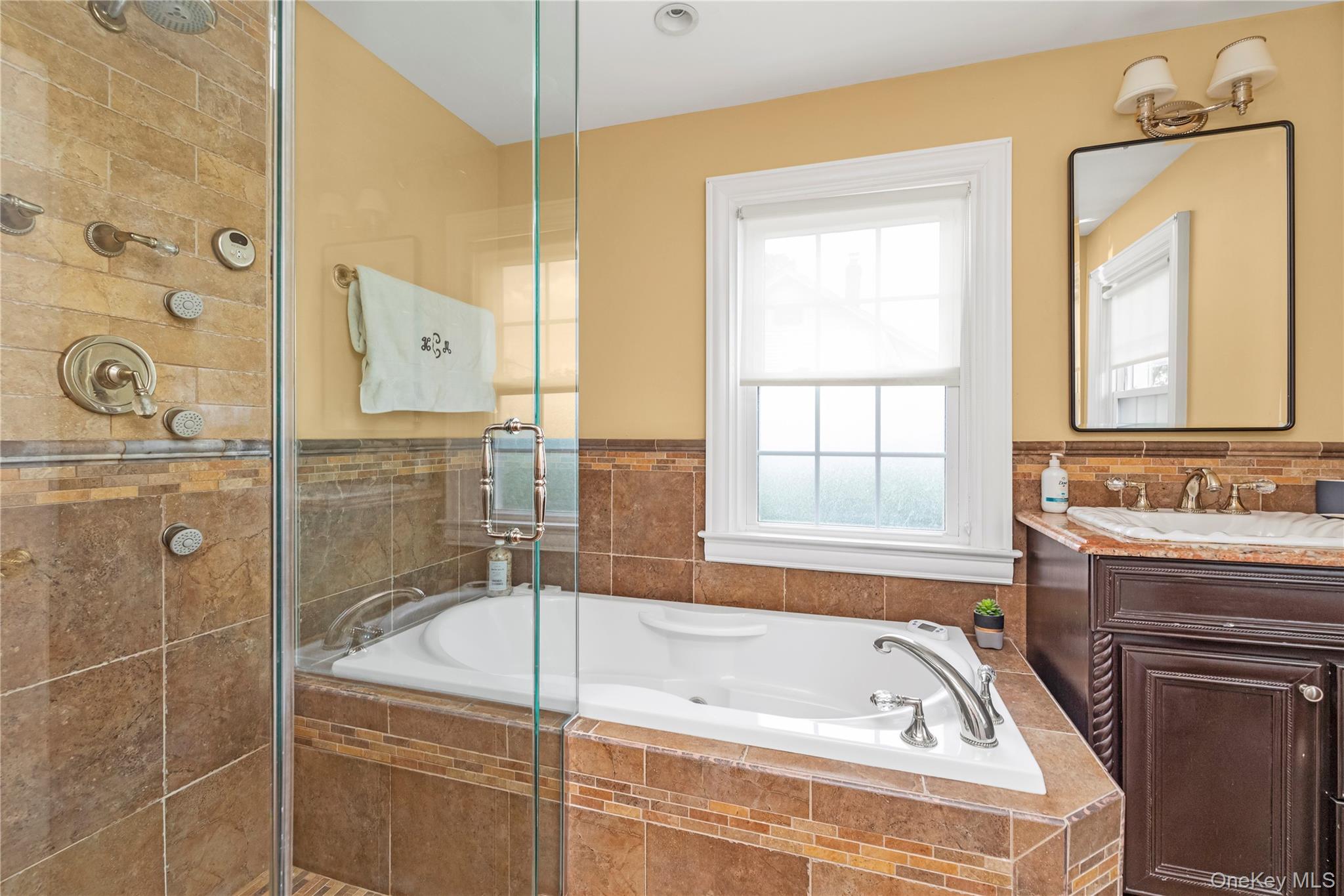 473 Lakeview Avenue, Rockville Centre, NY 11570