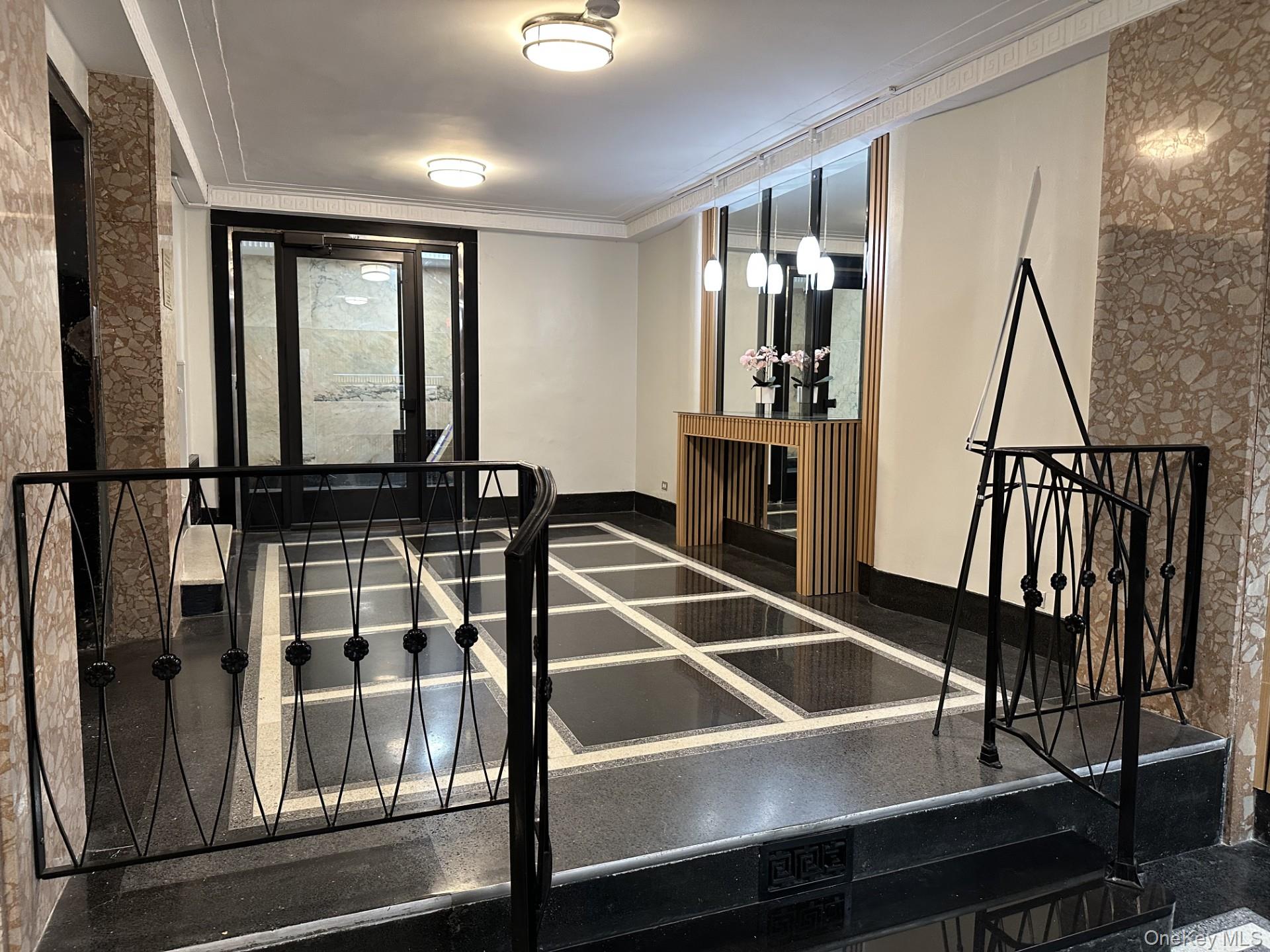 123-25 82nd Avenue # 3P, Kew Gardens, NY 11415