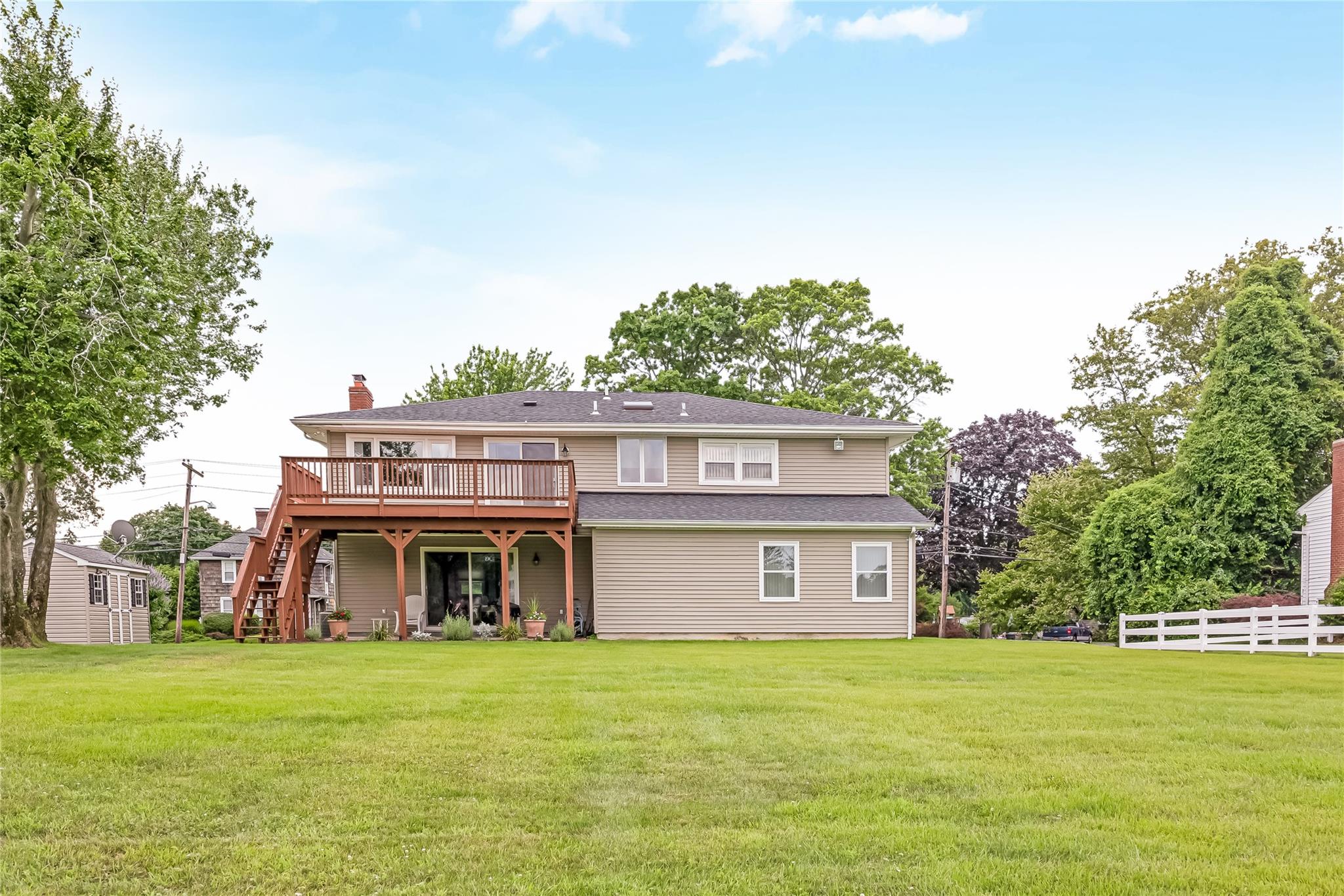 287 Cedar Avenue, Islip, NY 11751