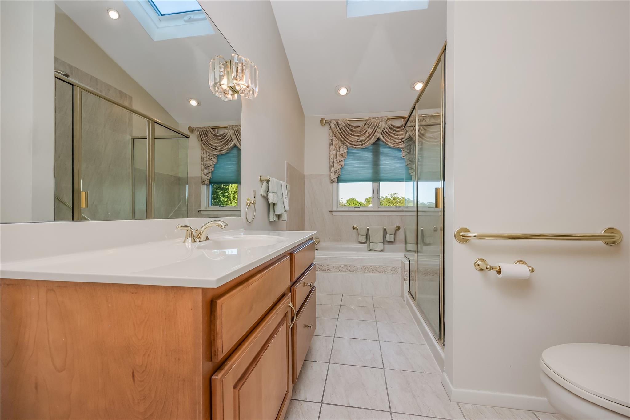 287 Cedar Avenue, Islip, NY 11751