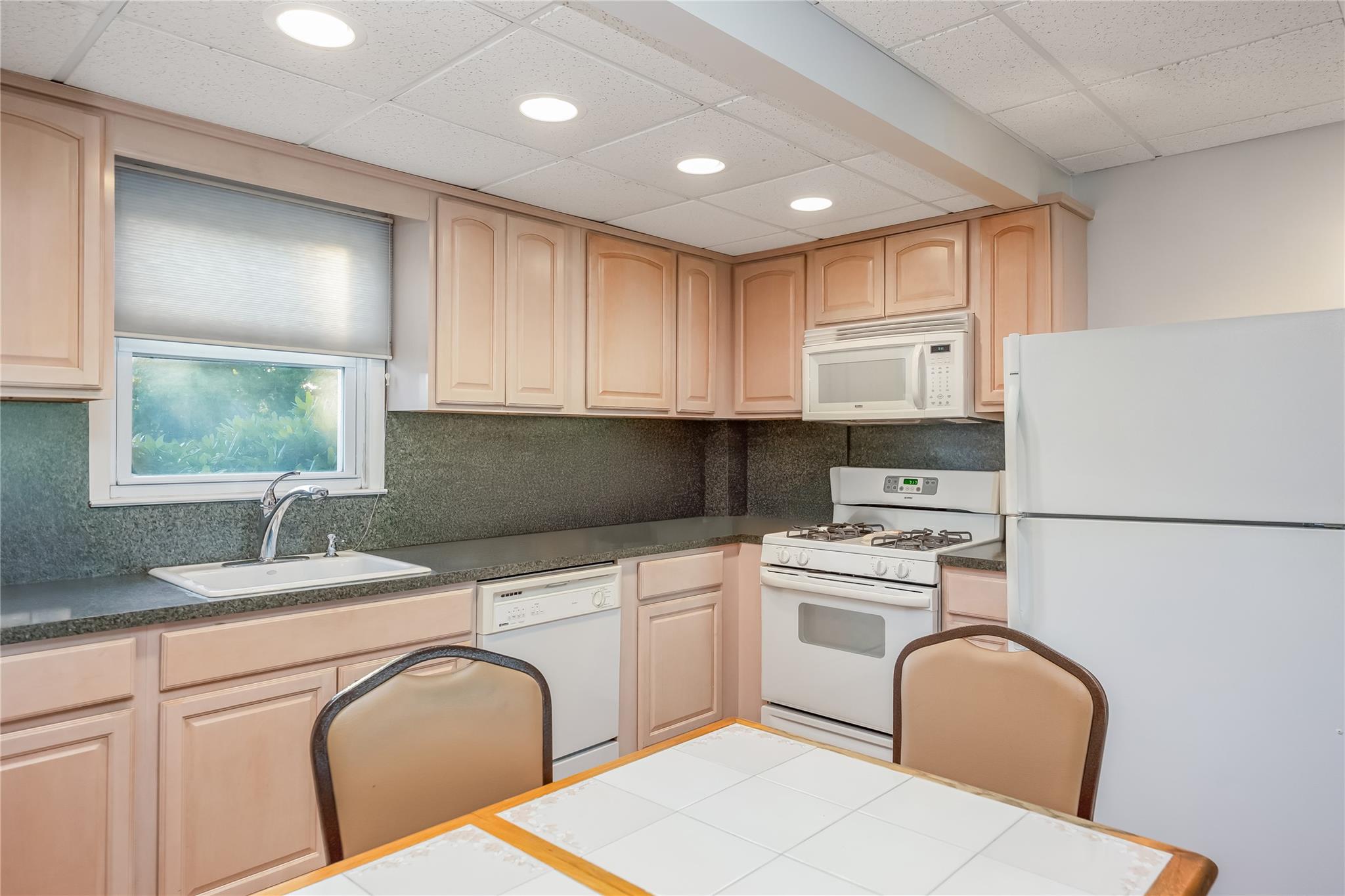 287 Cedar Avenue, Islip, NY 11751