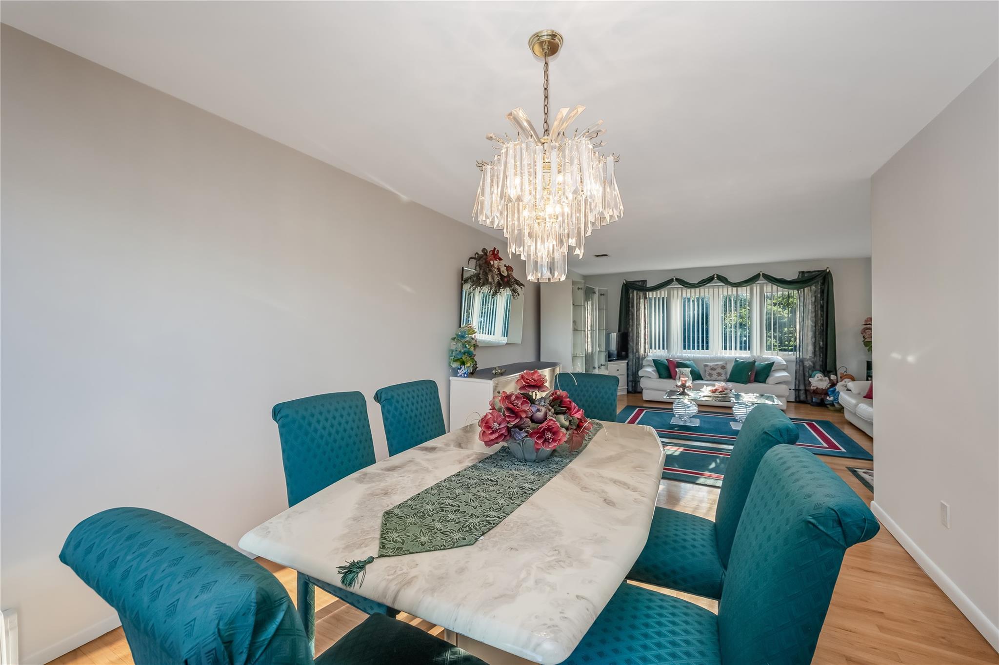 287 Cedar Avenue, Islip, NY 11751