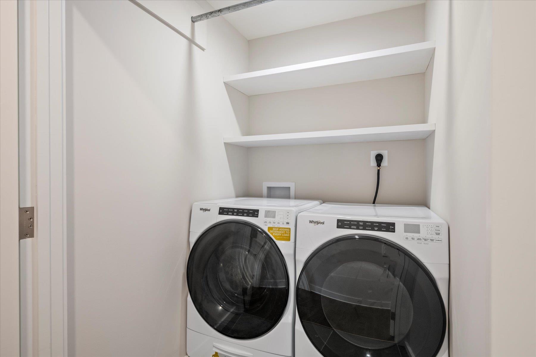 647 Montauk Highway, East Quogue, NY 11942