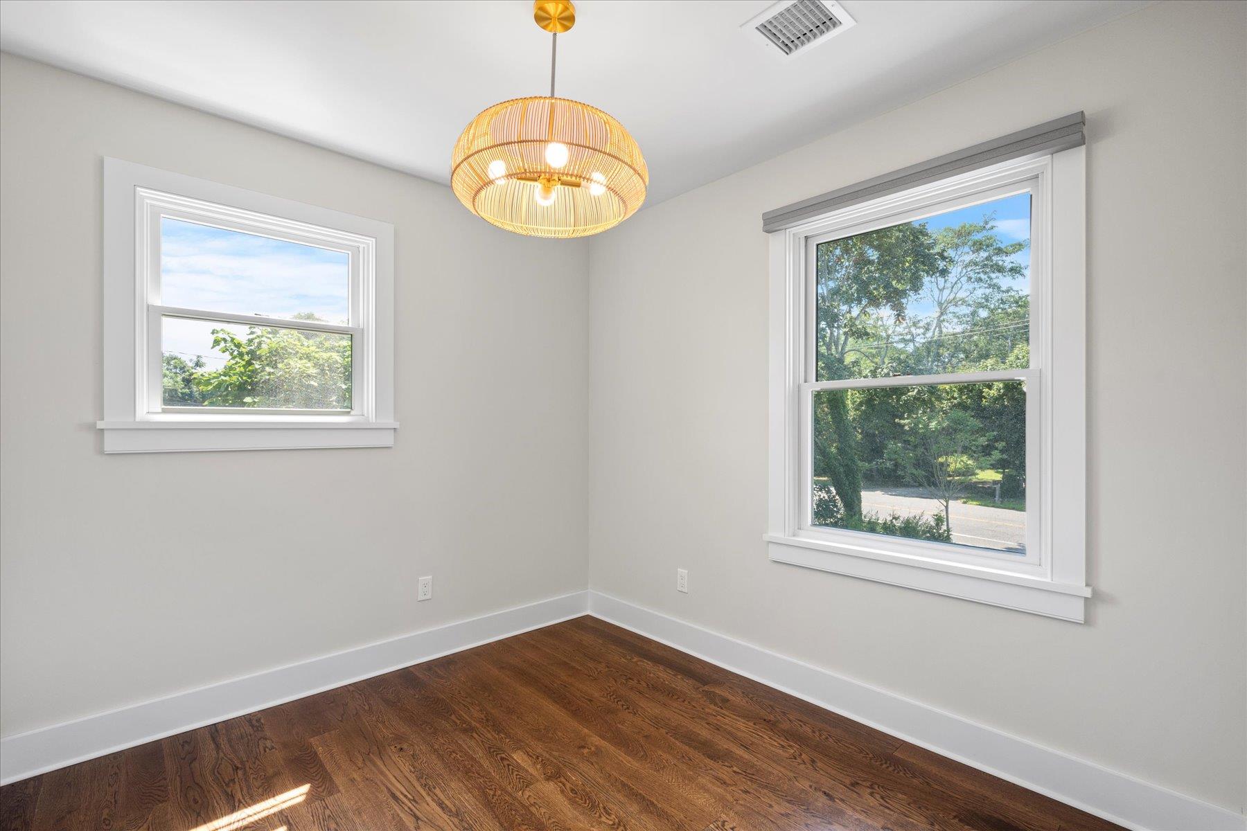 647 Montauk Highway, East Quogue, NY 11942