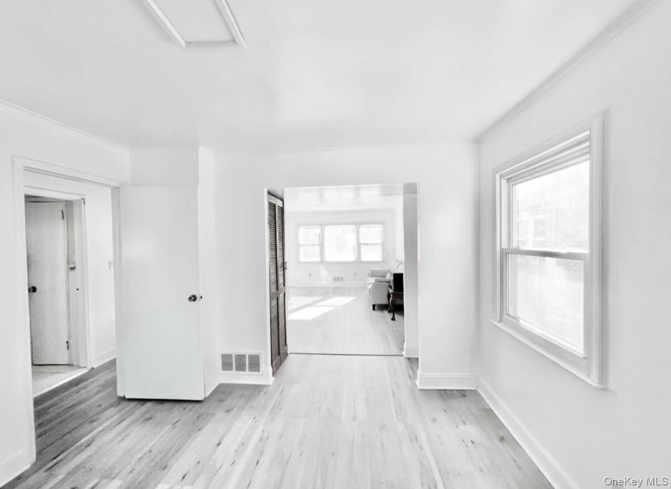 162-15 77 Avenue, Fresh Meadows, NY 11366