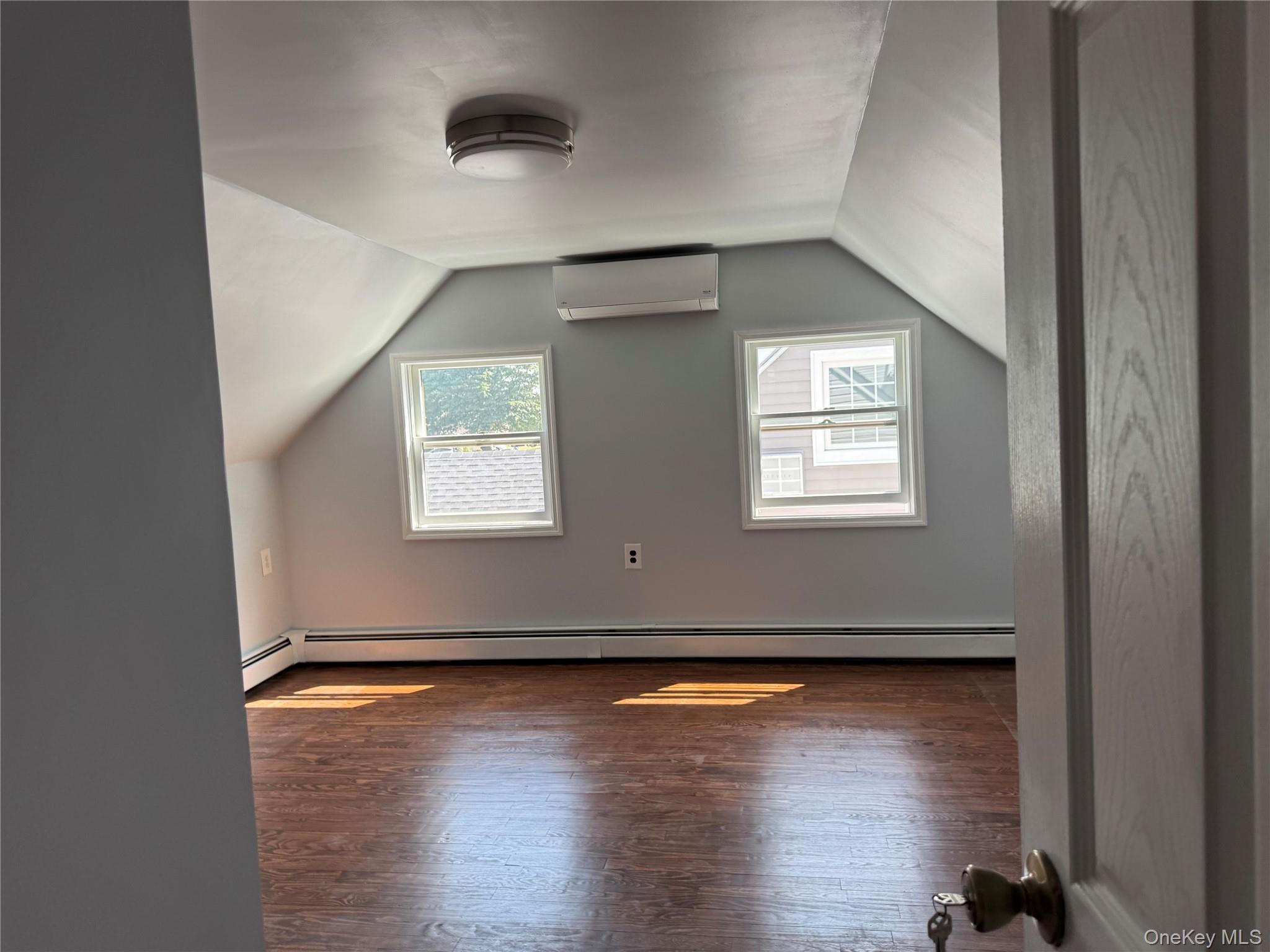 332 Jamaica Boulevard, Carle Place, NY 11514