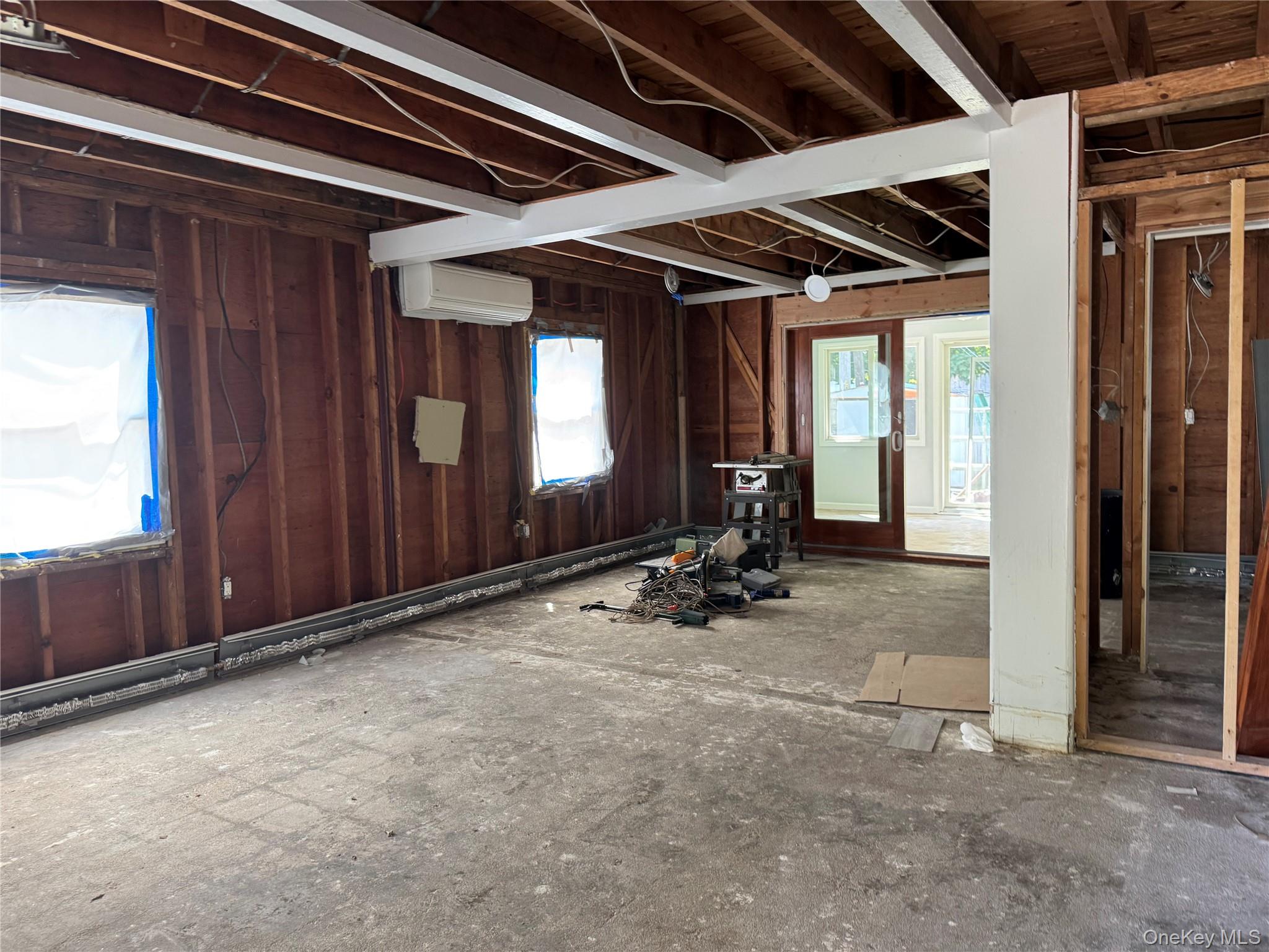 332 Jamaica Boulevard, Carle Place, NY 11514