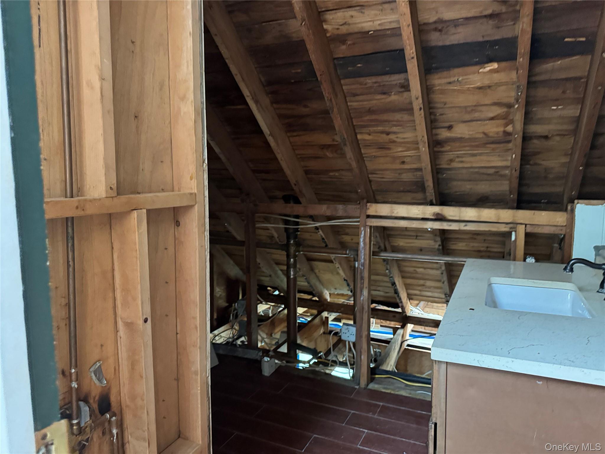 332 Jamaica Boulevard, Carle Place, NY 11514