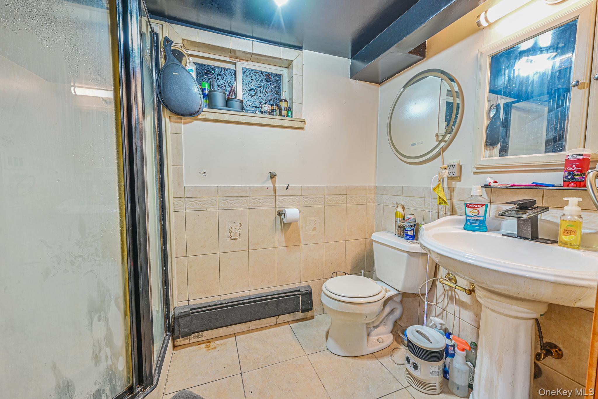 216 Home Street, Valley Stream, NY 11580