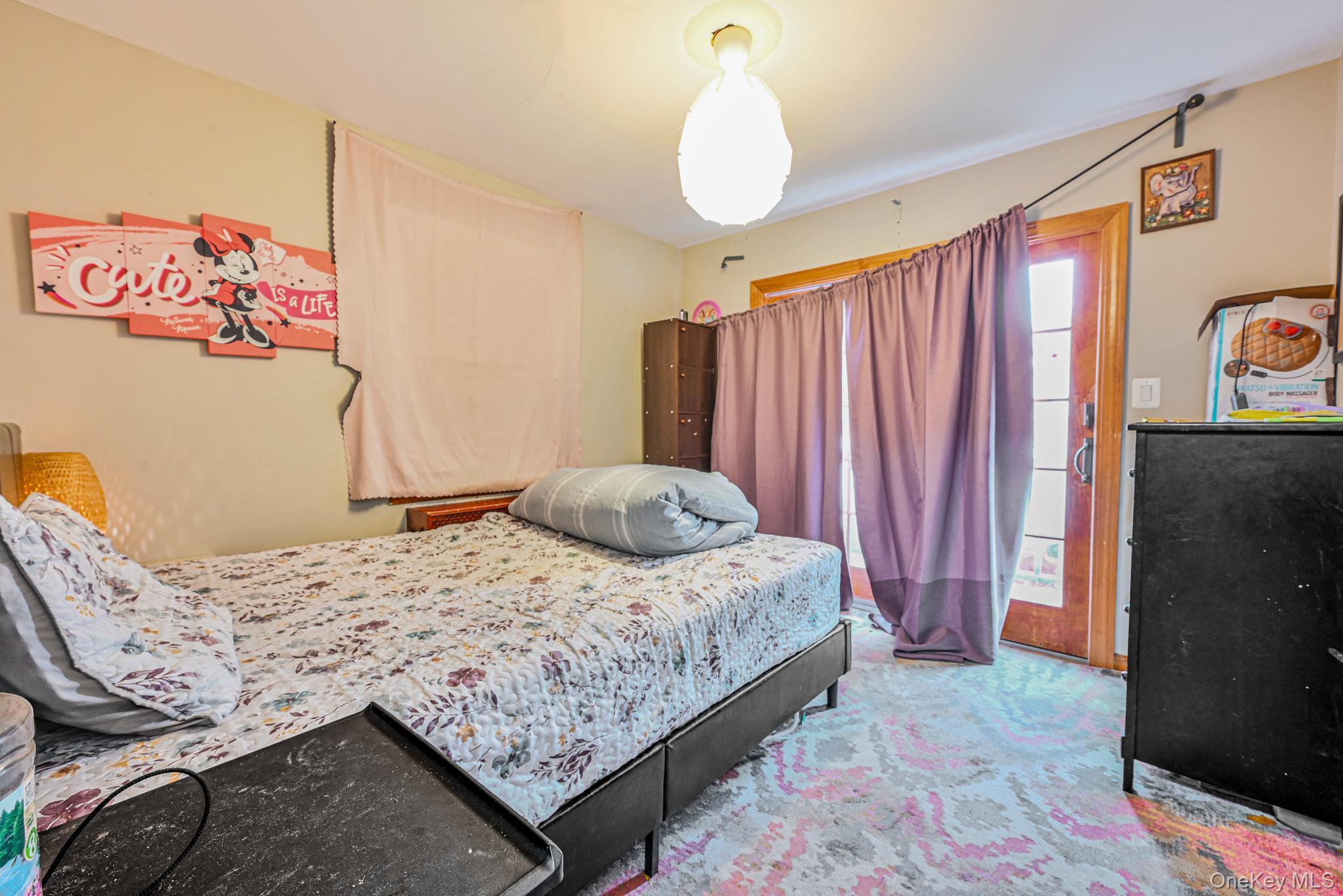 216 Home Street, Valley Stream, NY 11580