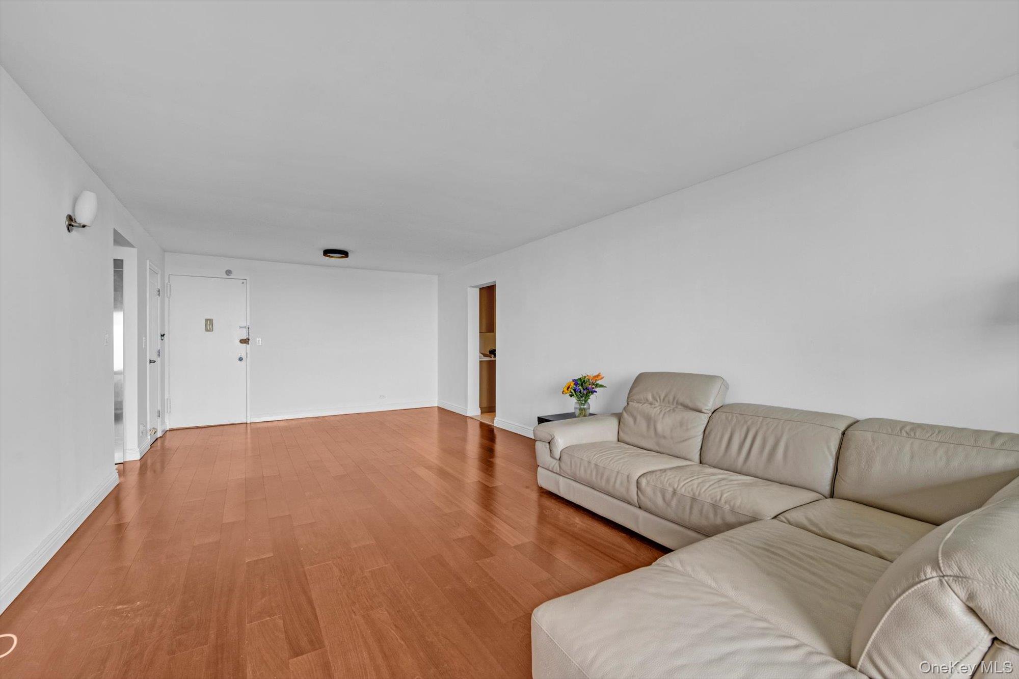 1 Bay Club Drive # 8J, Bayside, NY 11360