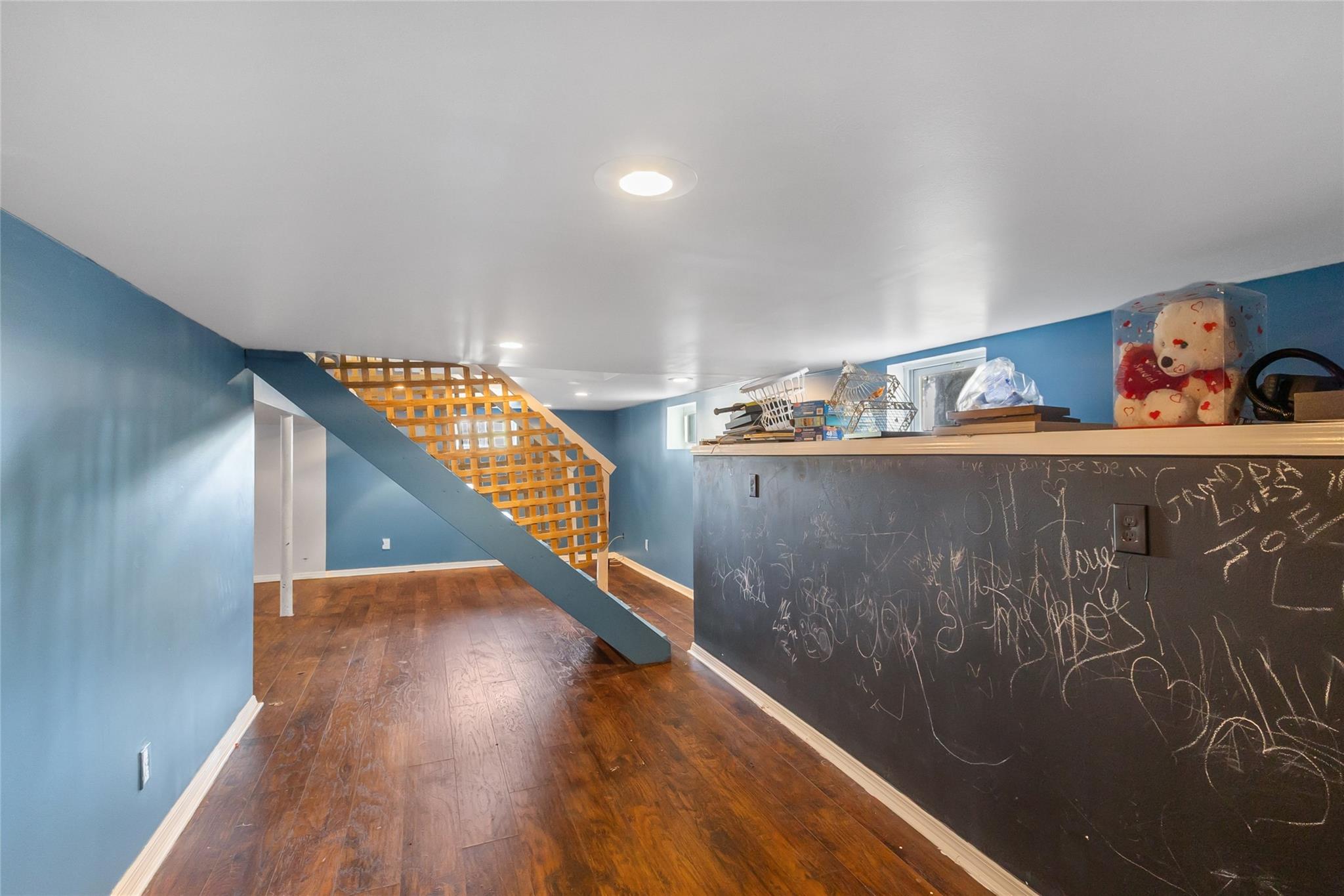 8 Cleary Road, Ronkonkoma, NY 11779