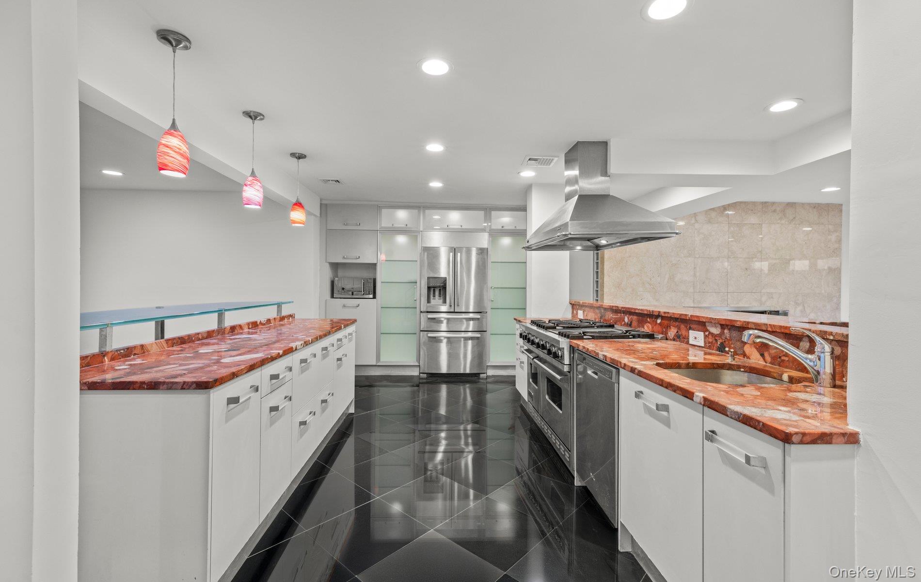 3516 Bertha Drive, Baldwin, NY 11510