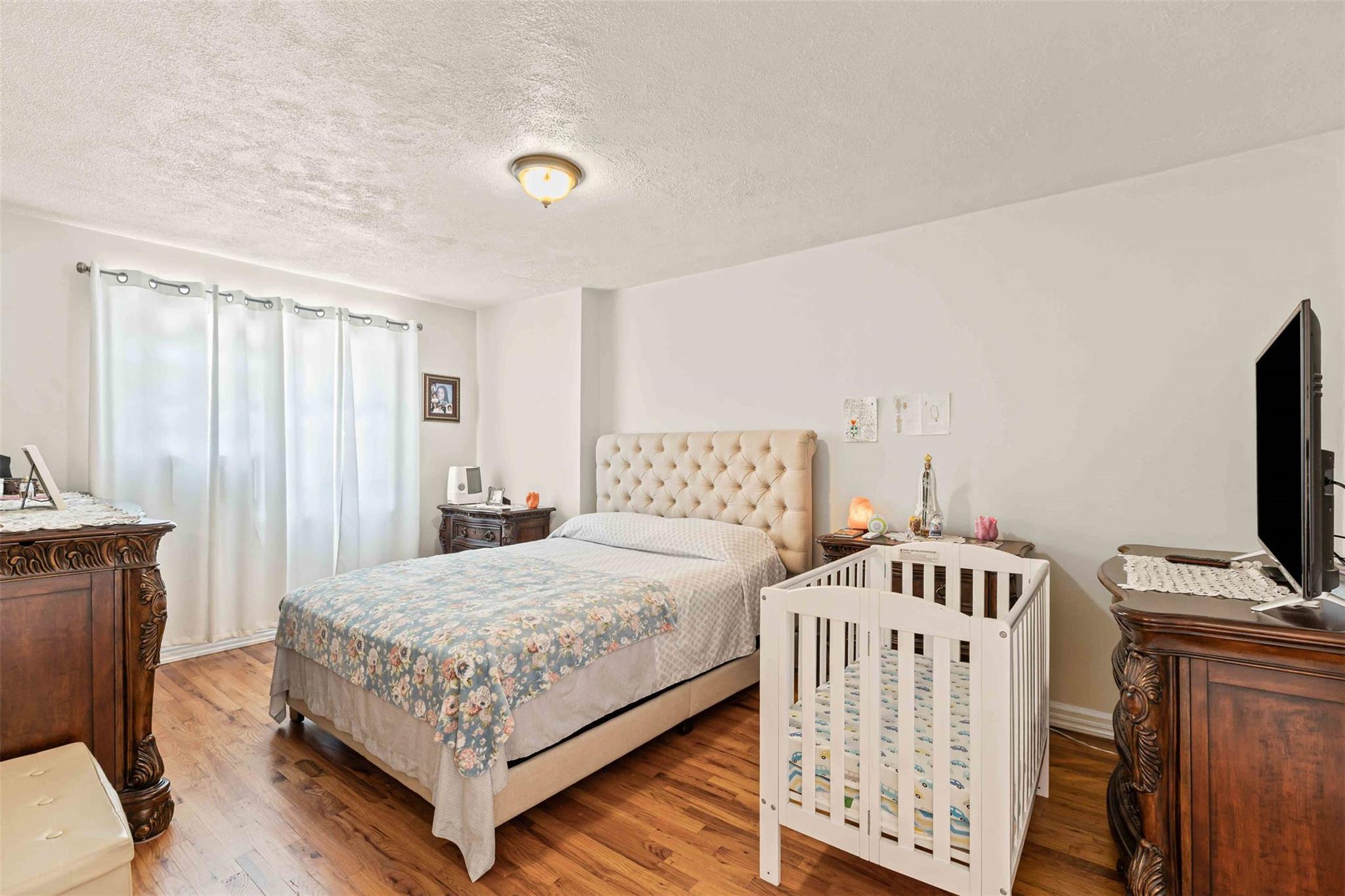 1570 Paulding Avenue, Bronx, NY 10462