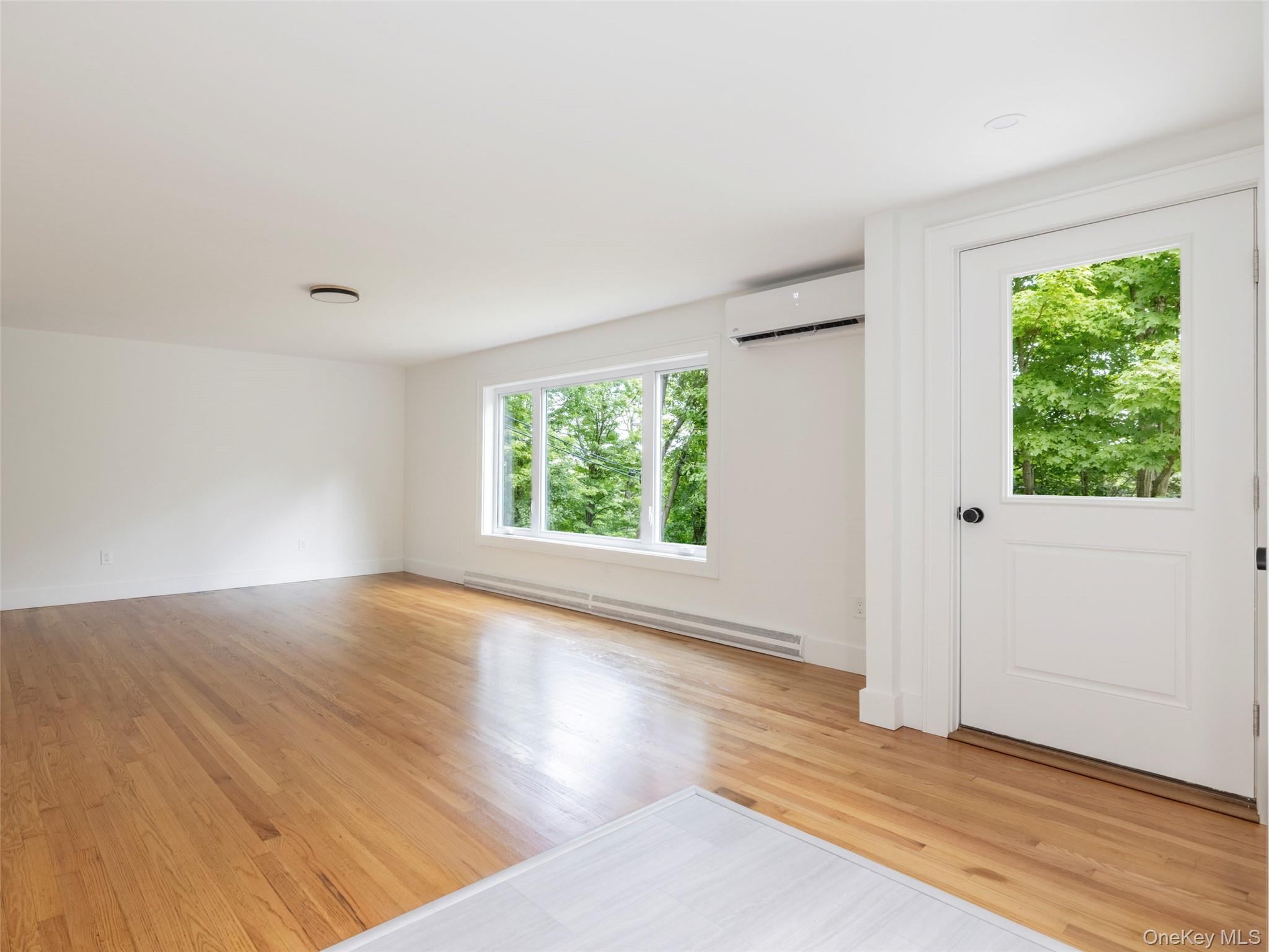 14 Goat Hill Road, Saugerties, NY 12477