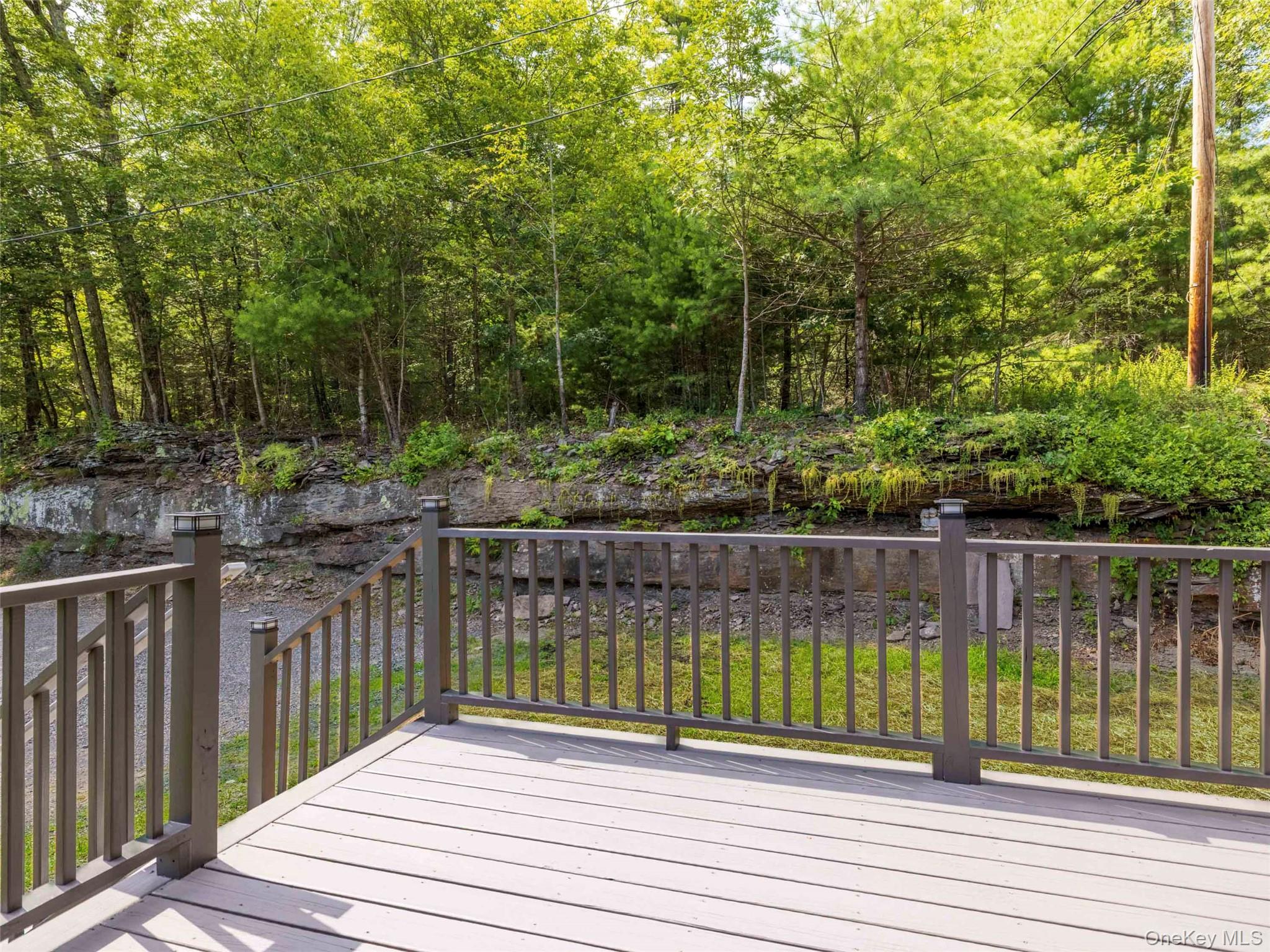 14 Goat Hill Road, Saugerties, NY 12477