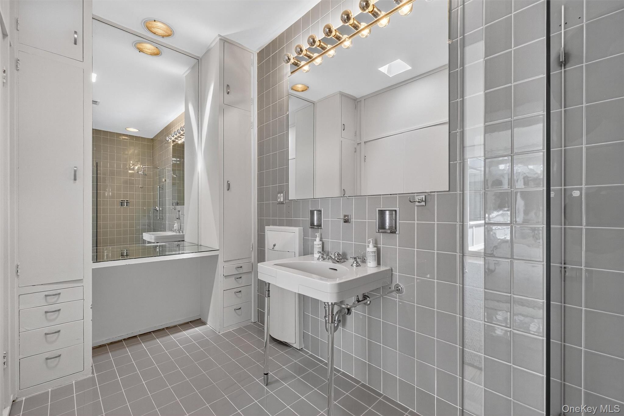 624 River Road, Newburgh, NY 12550