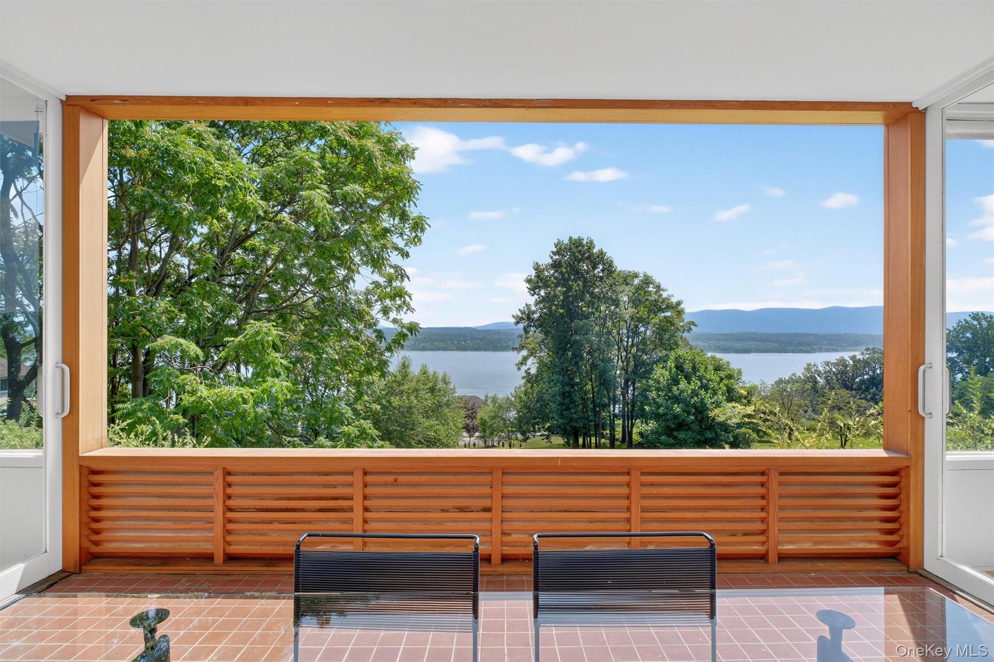 624 River Road, Newburgh, NY 12550