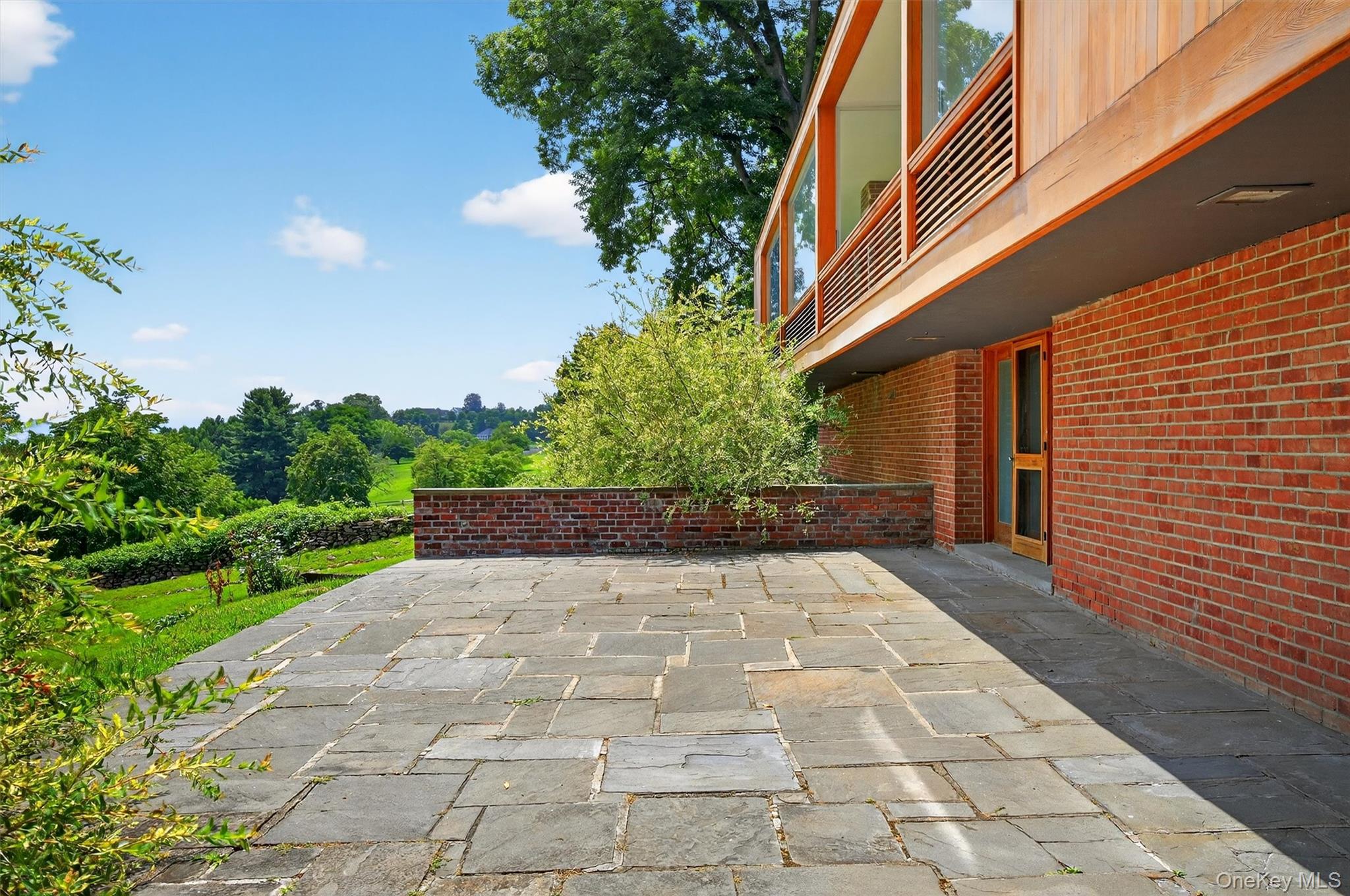 624 River Road, Newburgh, NY 12550