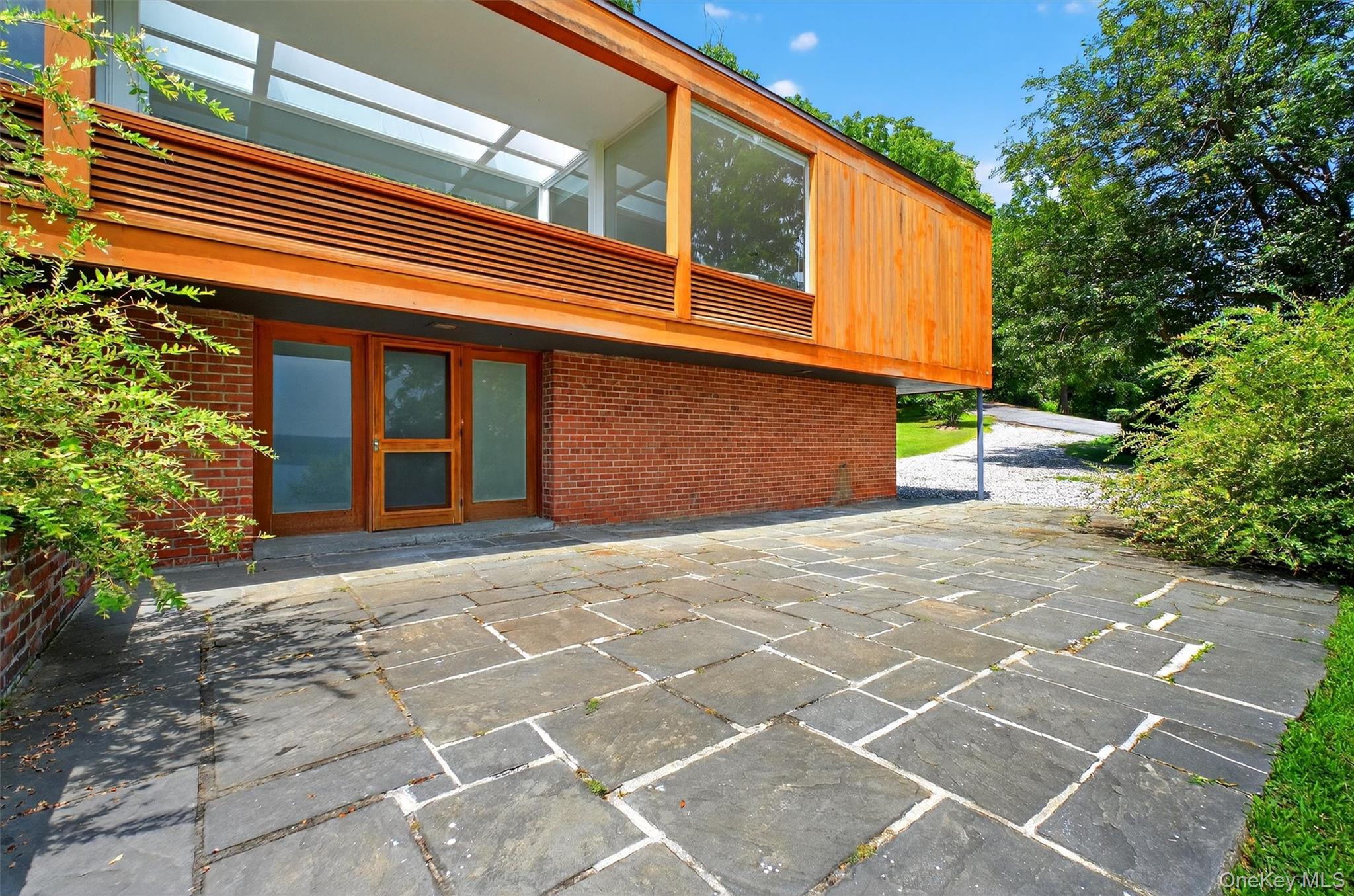 624 River Road, Newburgh, NY 12550