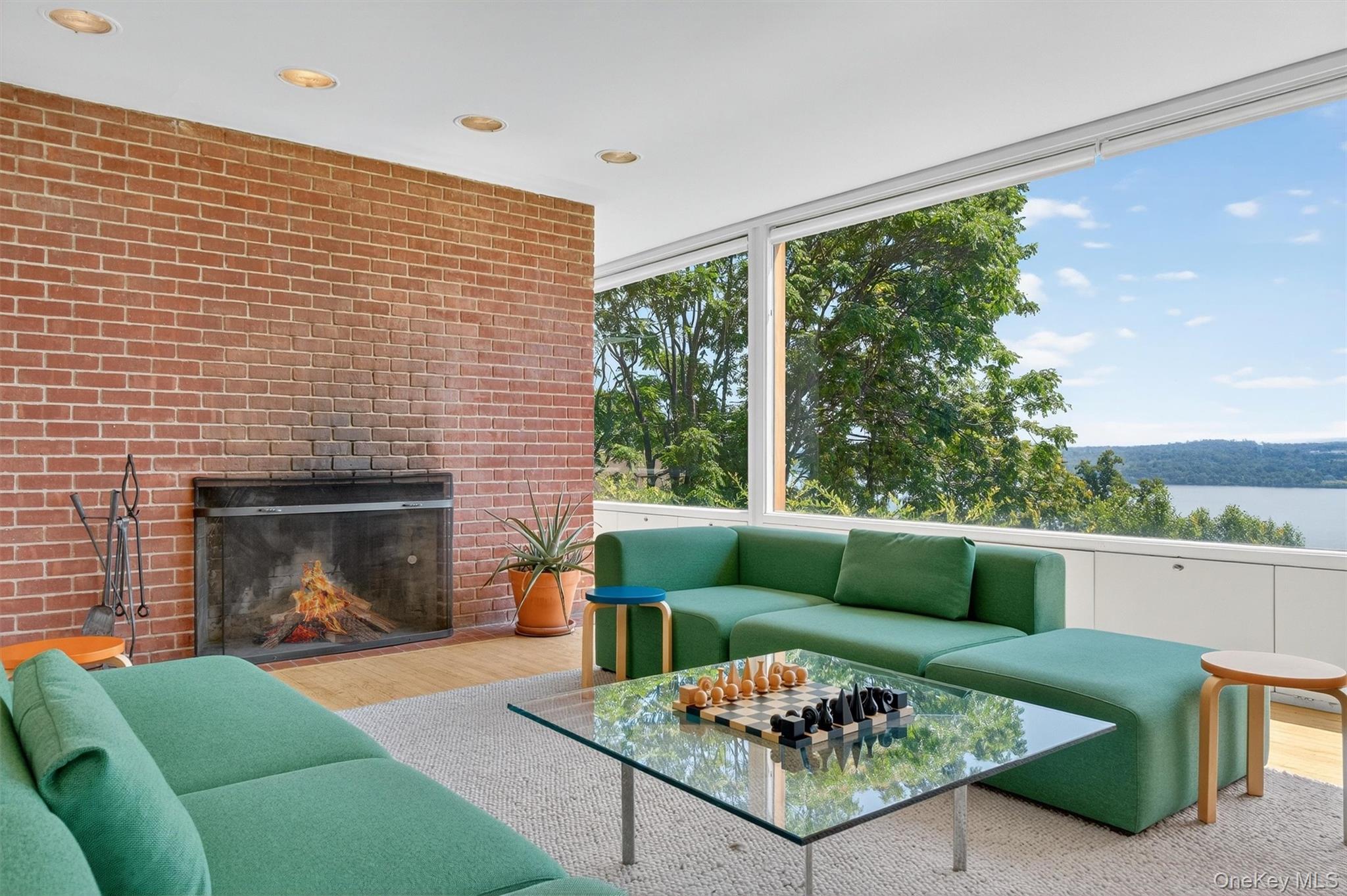 624 River Road, Newburgh, NY 12550