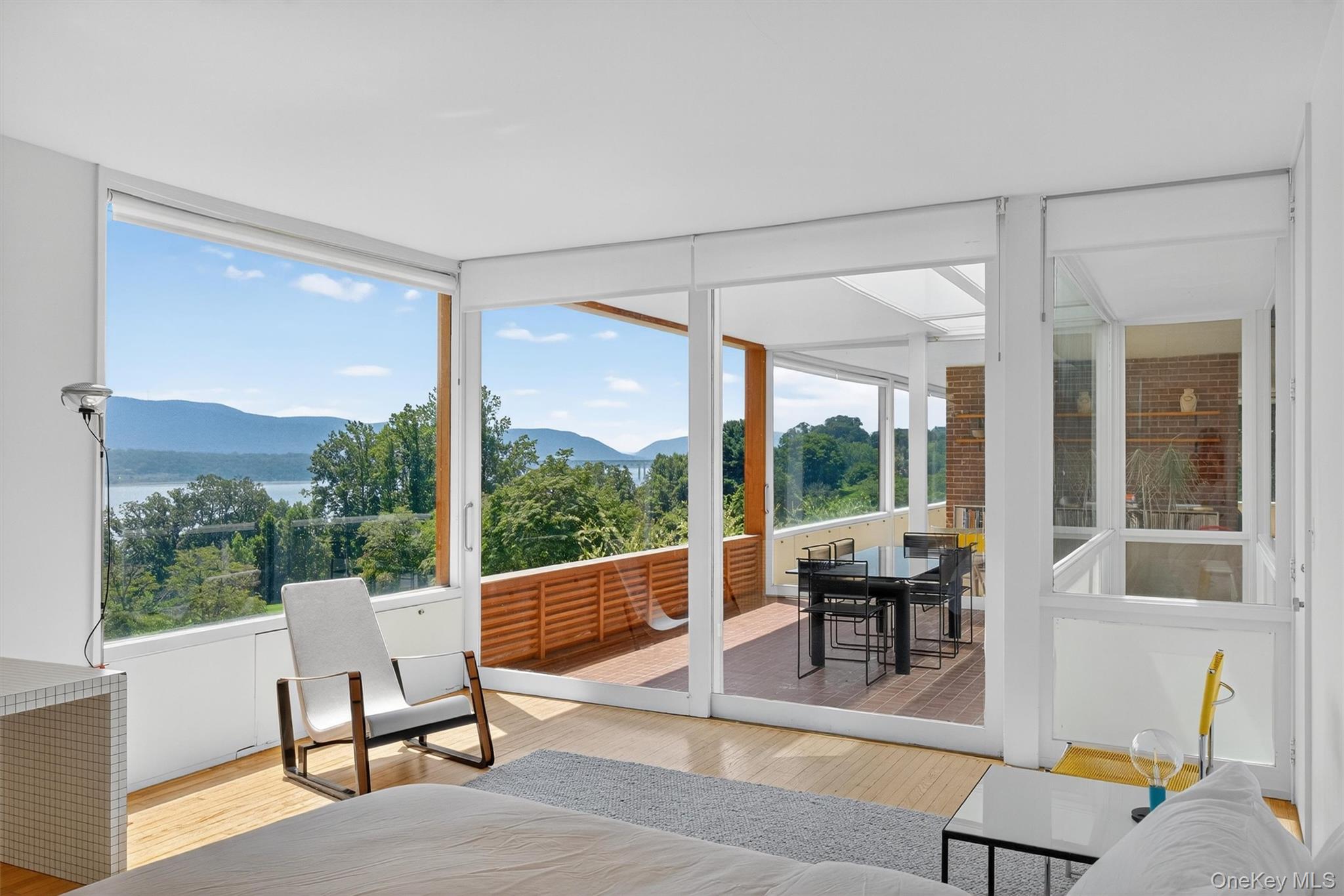 624 River Road, Newburgh, NY 12550