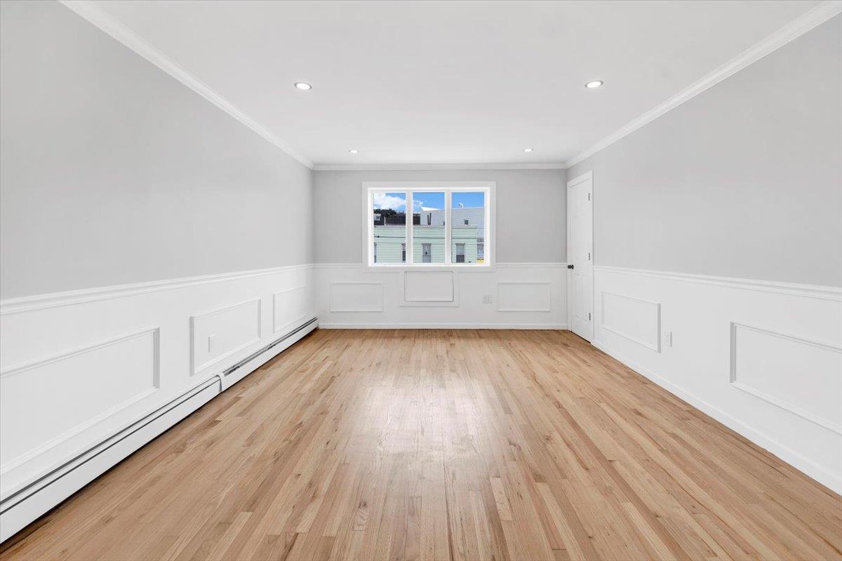 1869 Muliner Avenue, Bronx, NY 10462