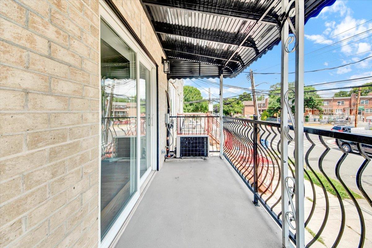 1869 Muliner Avenue, Bronx, NY 10462