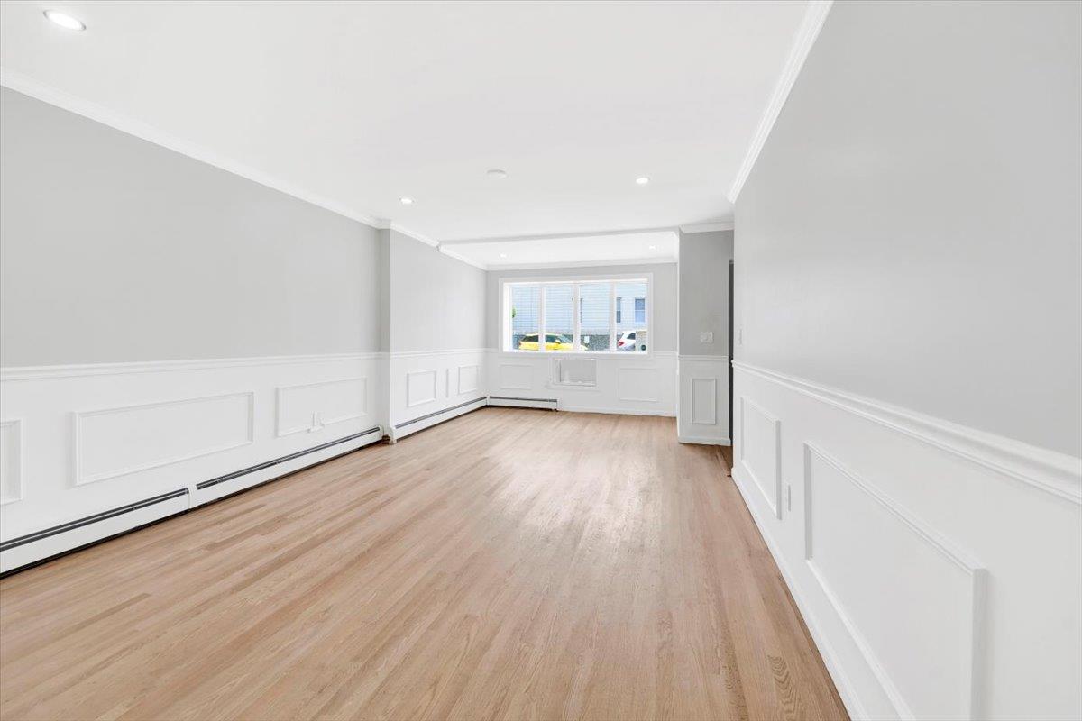 1869 Muliner Avenue, Bronx, NY 10462