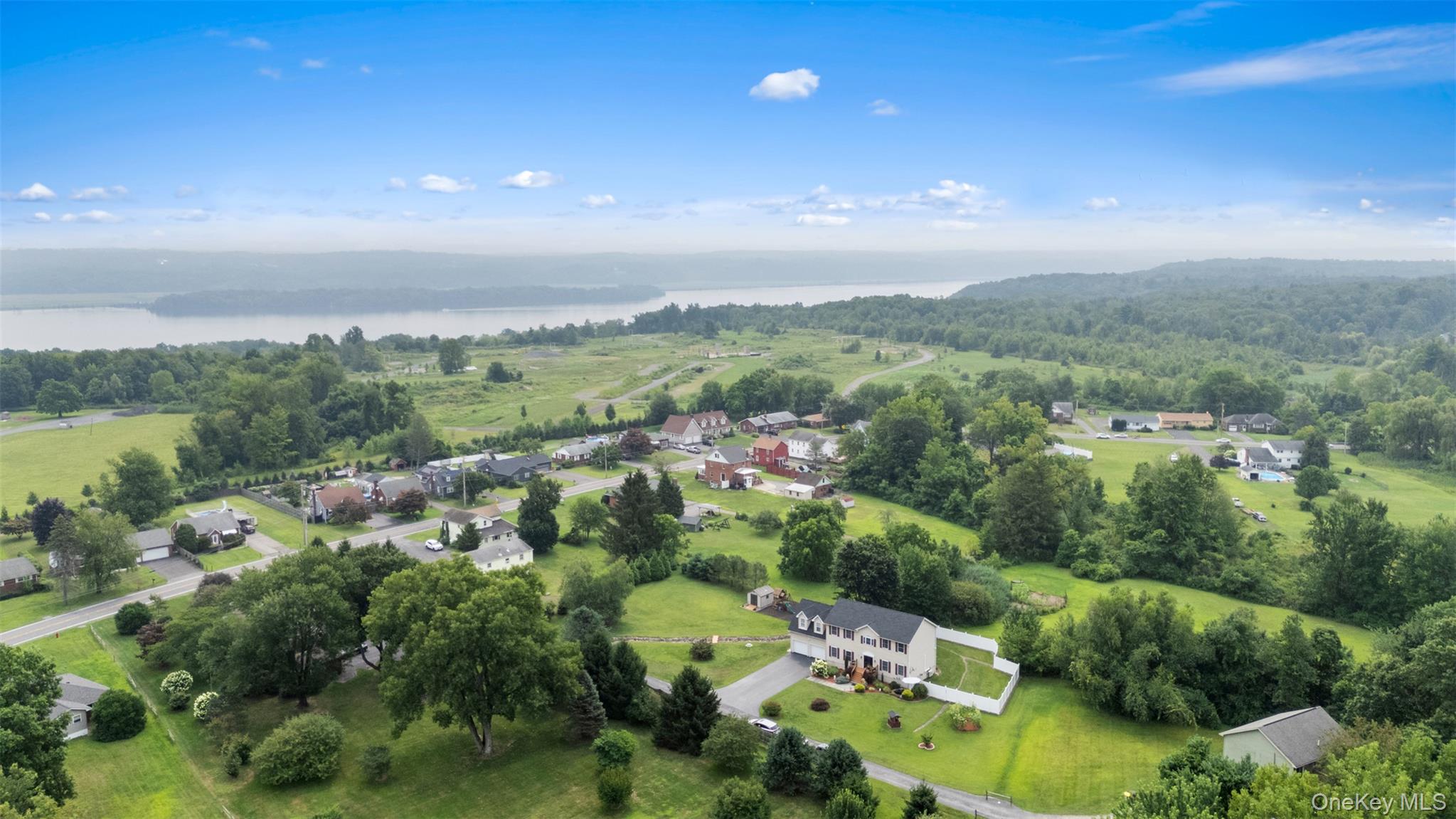 2171 Route 32, Saugerties, NY 12477