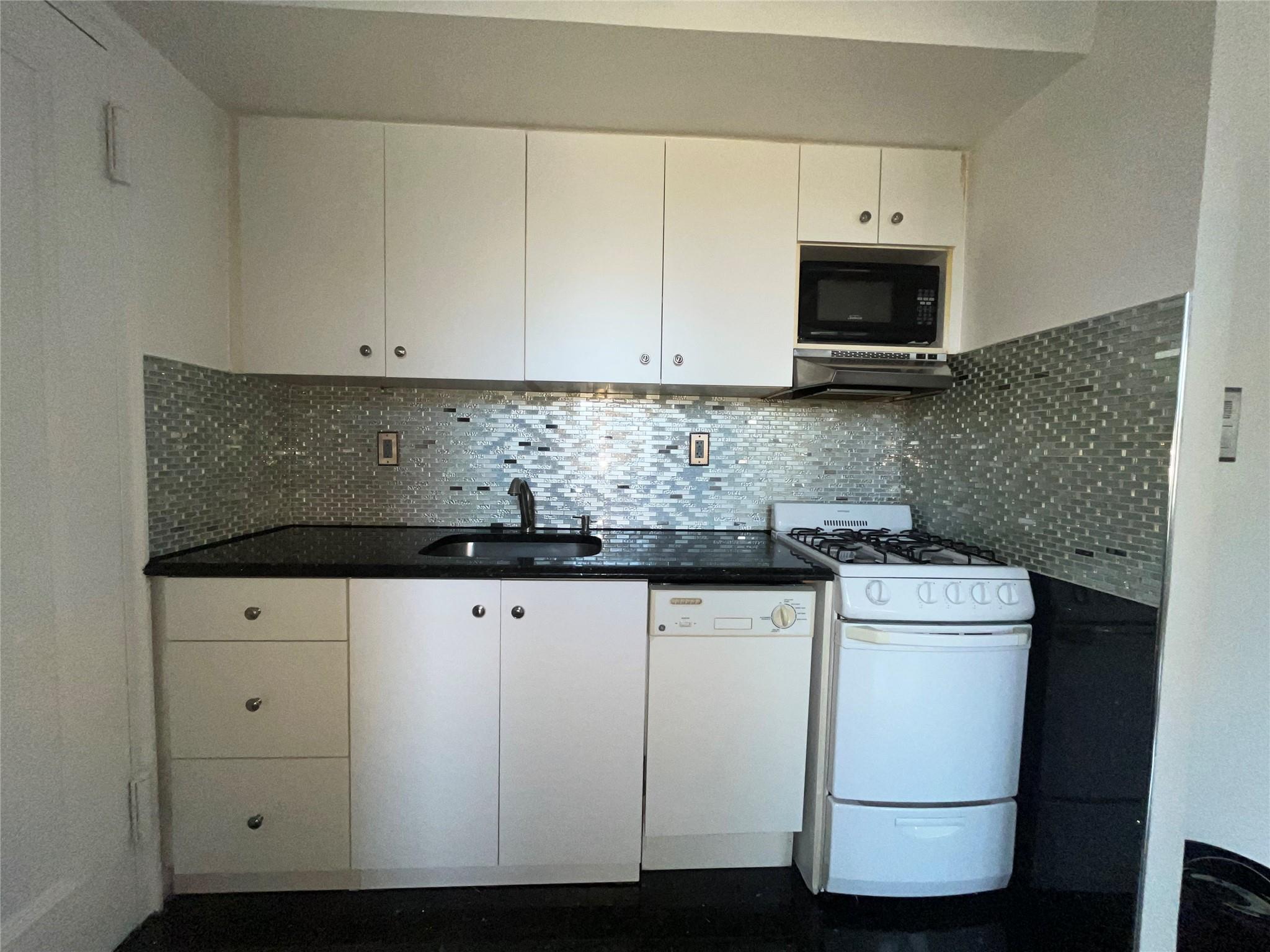 39-55 51st Street # 4A, Woodside, NY 11377