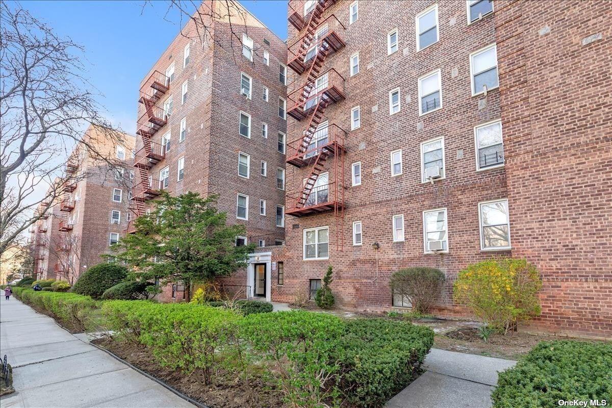 39-55 51st Street # 4A, Woodside, NY 11377