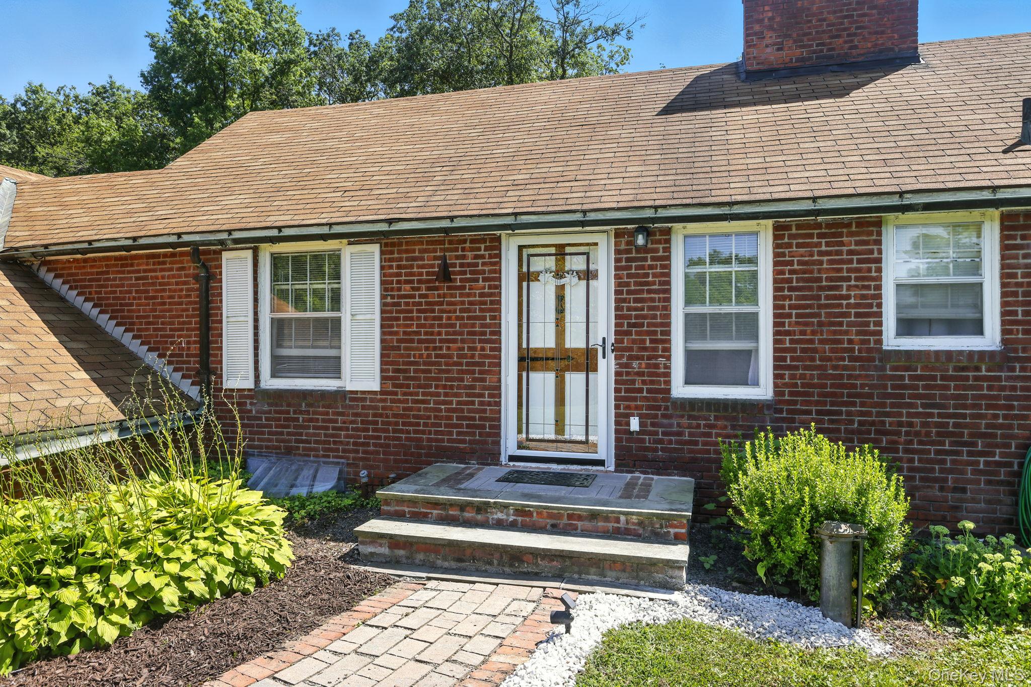 620 Ulster Landing Road, Saugerties, NY 12477