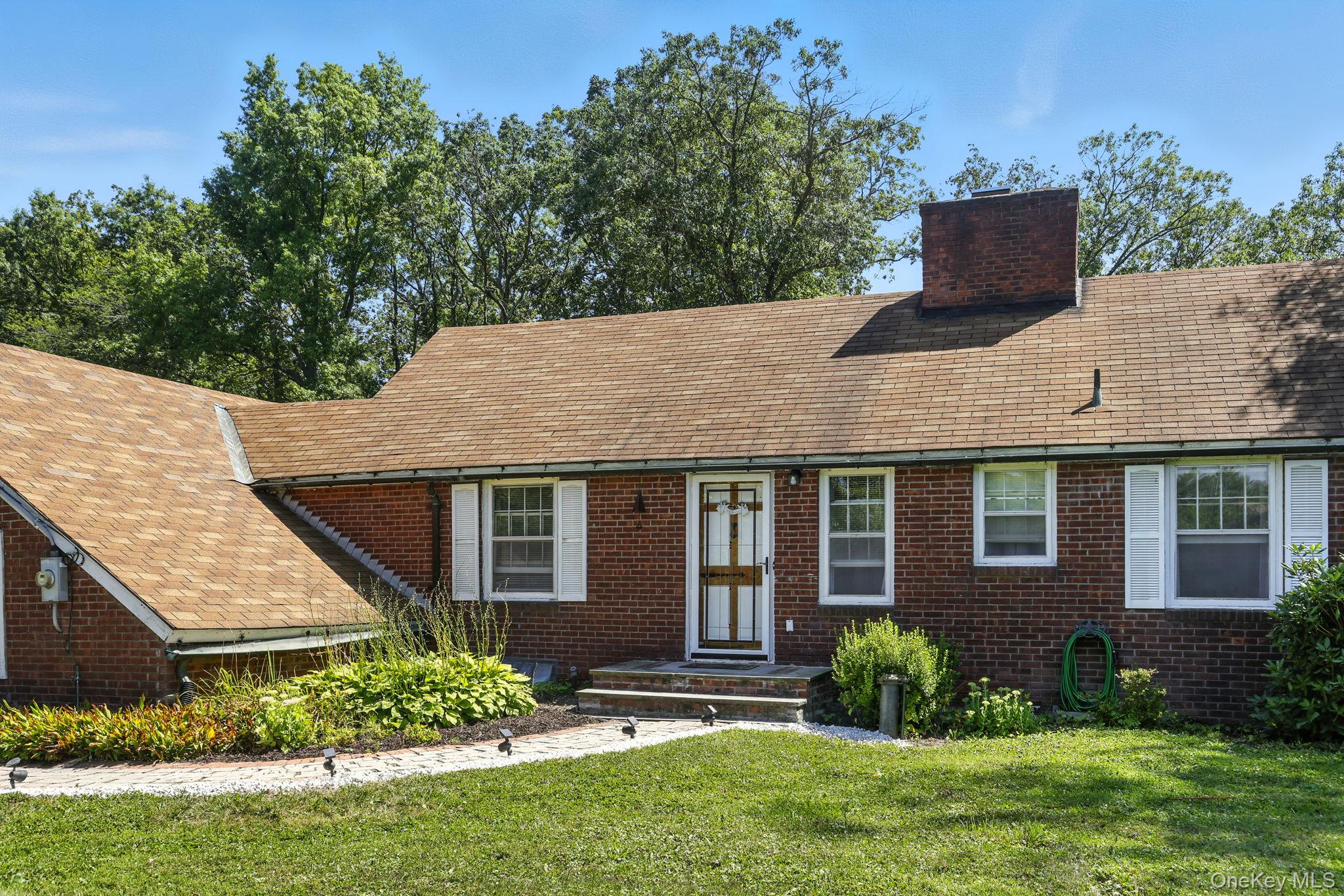 620 Ulster Landing Road, Saugerties, NY 12477