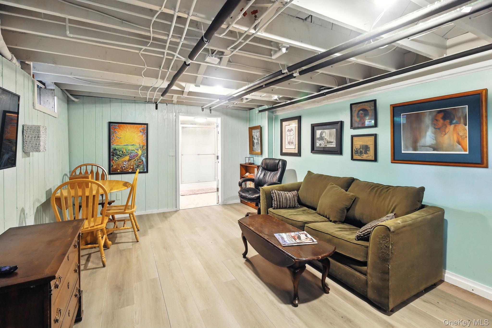 620 Ulster Landing Road, Saugerties, NY 12477