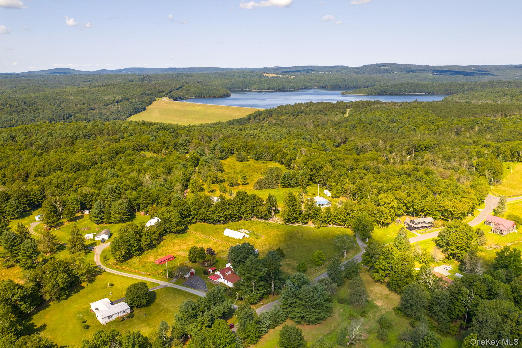 4 Cole Drive, Woodbourne, NY 12788