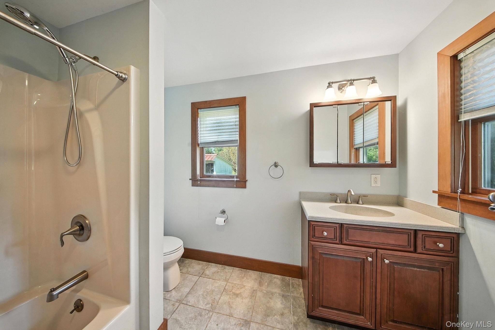 4 Cole Drive, Woodbourne, NY 12788