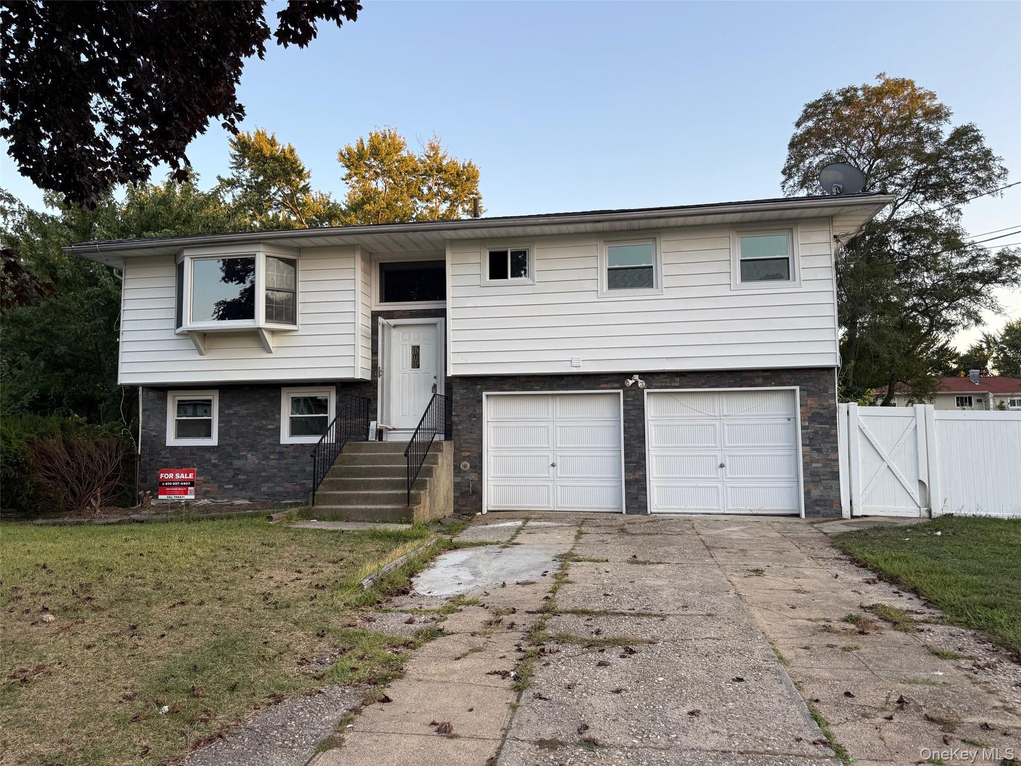 160 Van Street, Brentwood, NY 11717