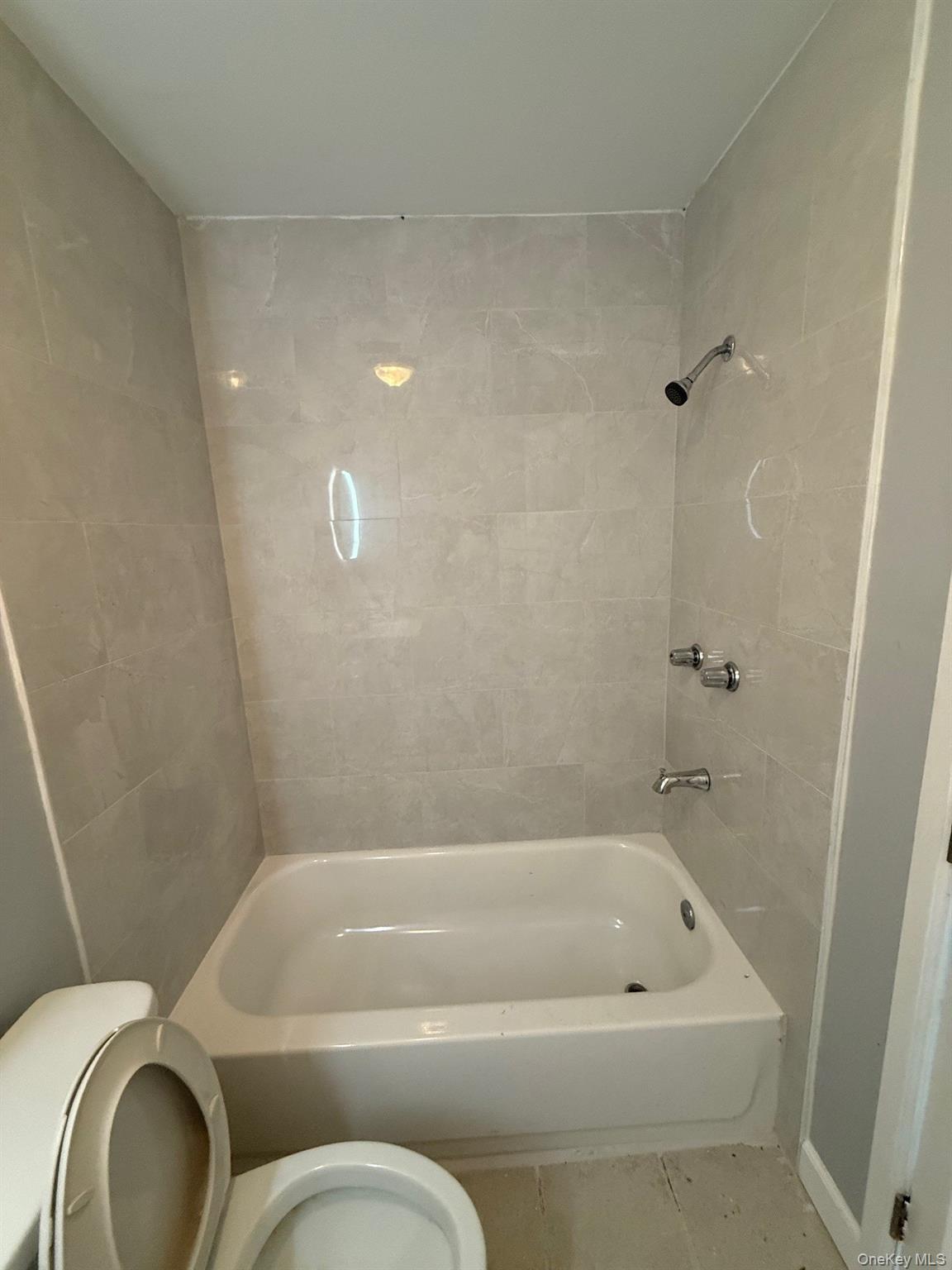 160 Van Street, Brentwood, NY 11717