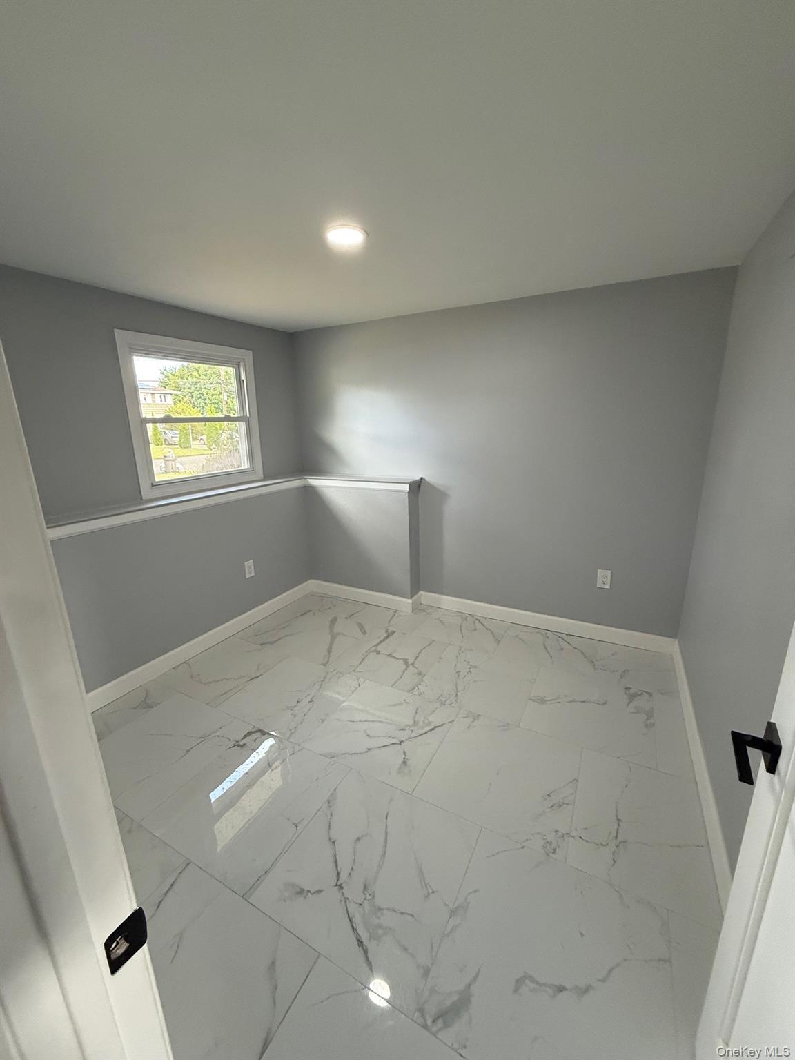 160 Van Street, Brentwood, NY 11717