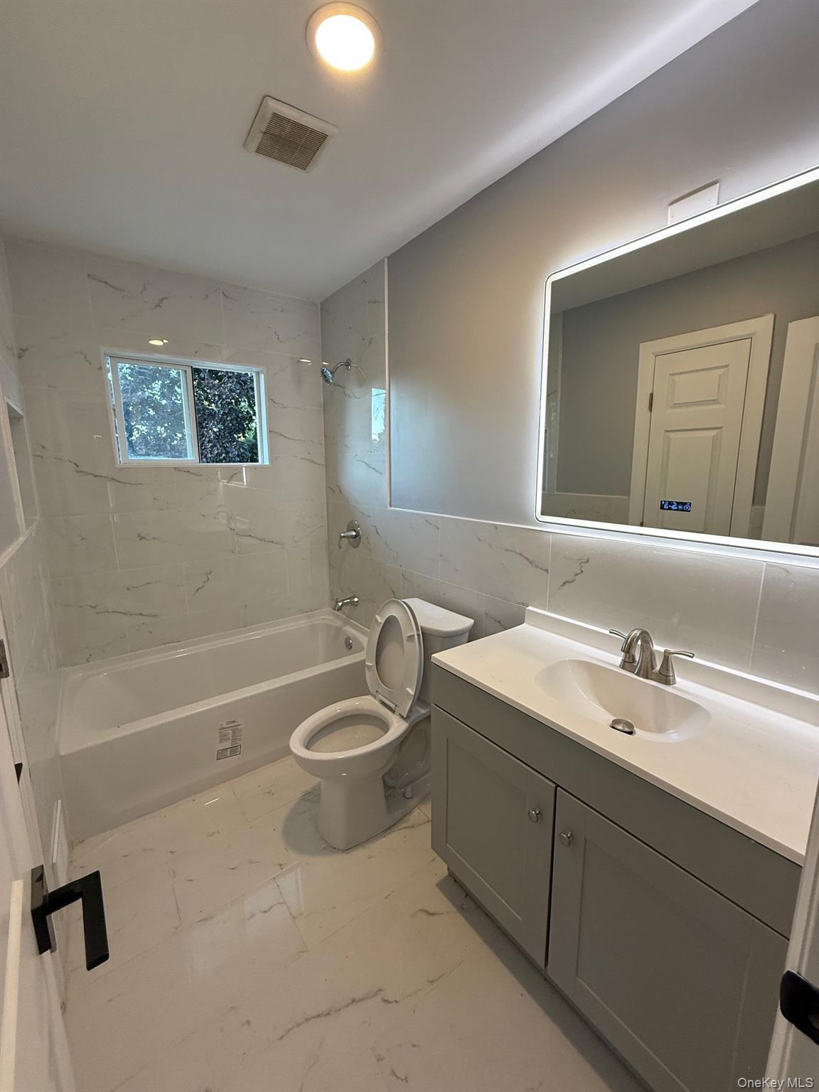 160 Van Street, Brentwood, NY 11717