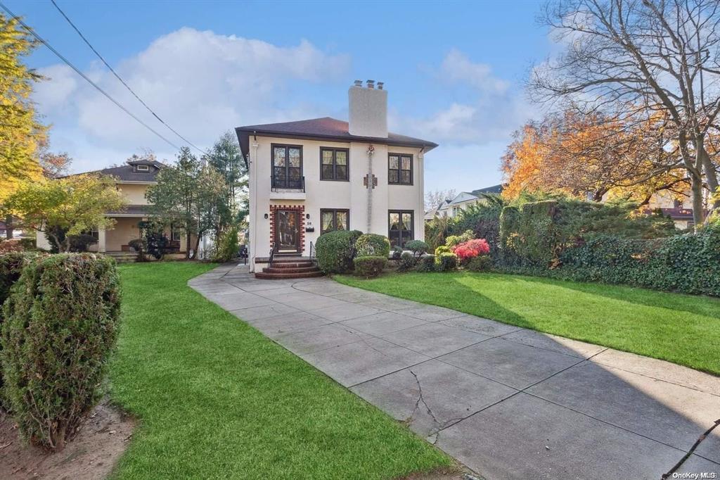 56 Floral Parkway, Floral Park, NY 11001