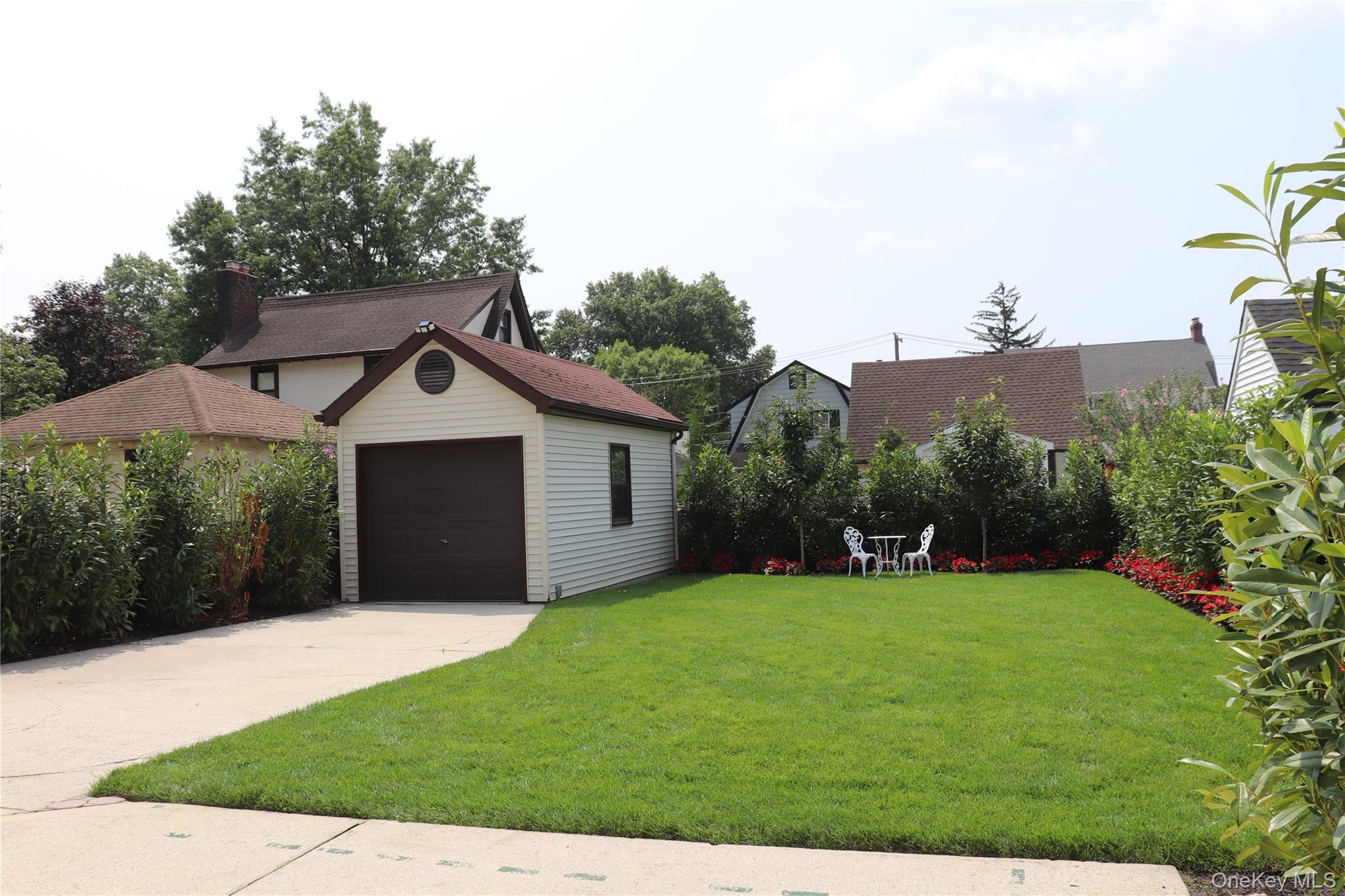 56 Floral Parkway, Floral Park, NY 11001