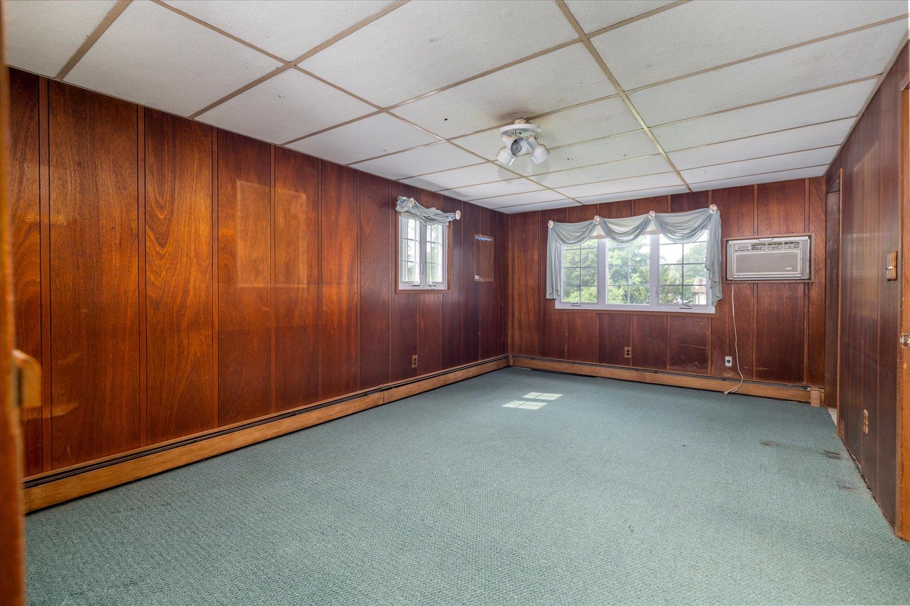 185 Maxine Court, West Hempstead, NY 11552