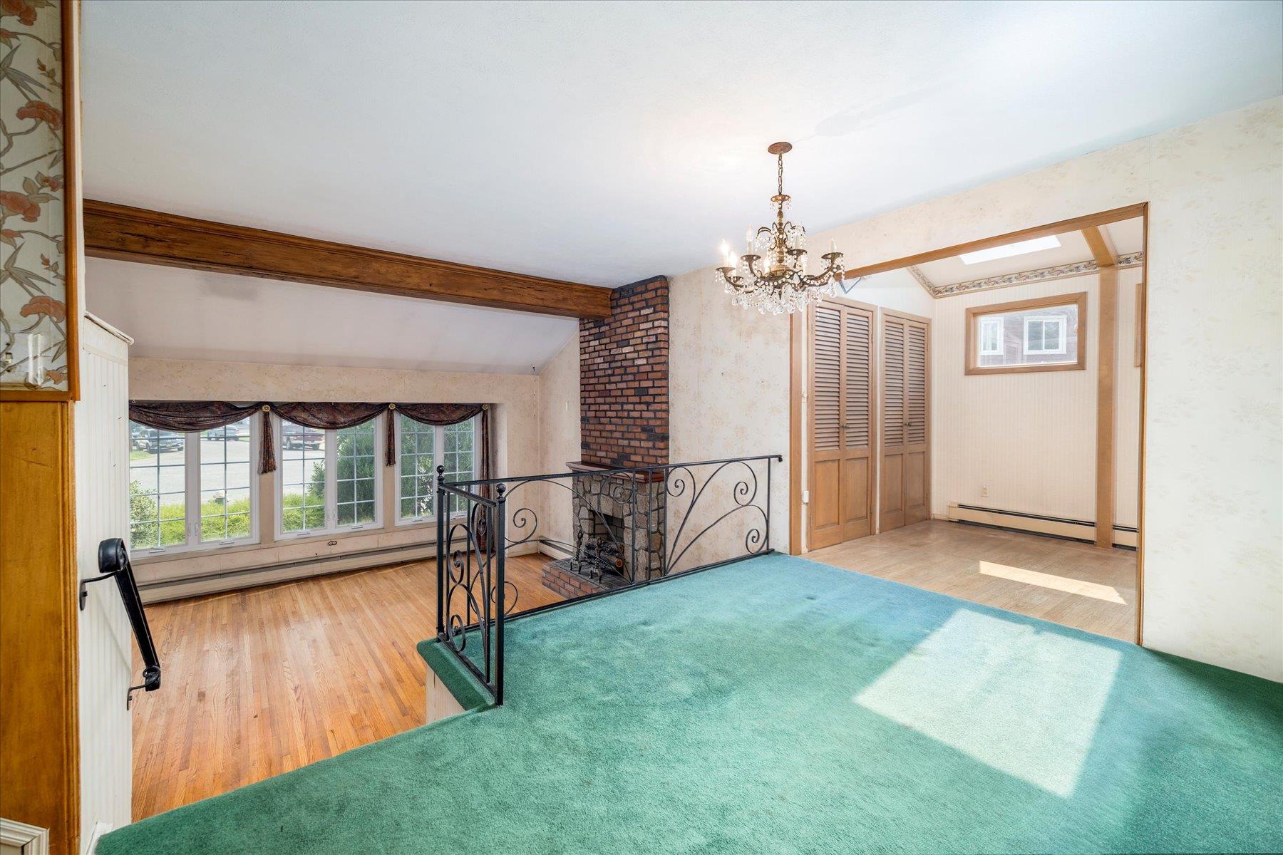 185 Maxine Court, West Hempstead, NY 11552