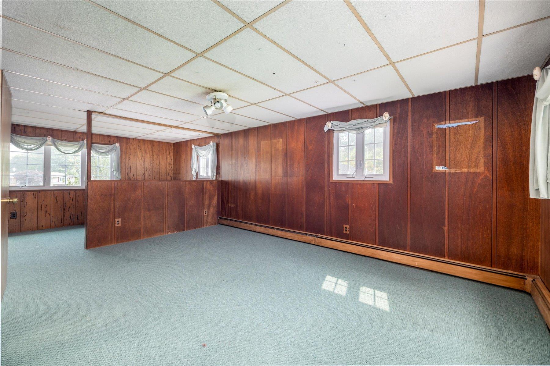 185 Maxine Court, West Hempstead, NY 11552