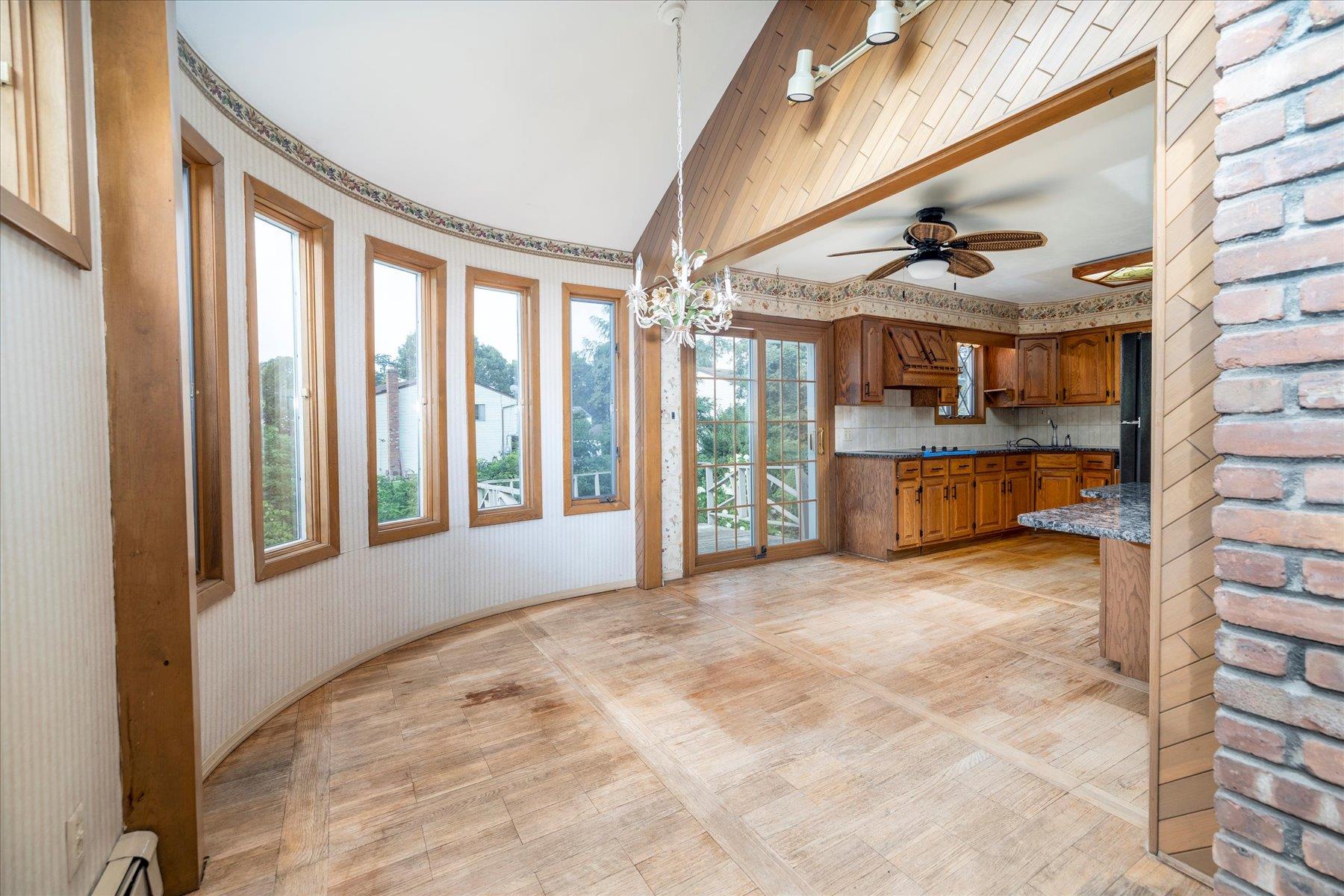 185 Maxine Court, West Hempstead, NY 11552